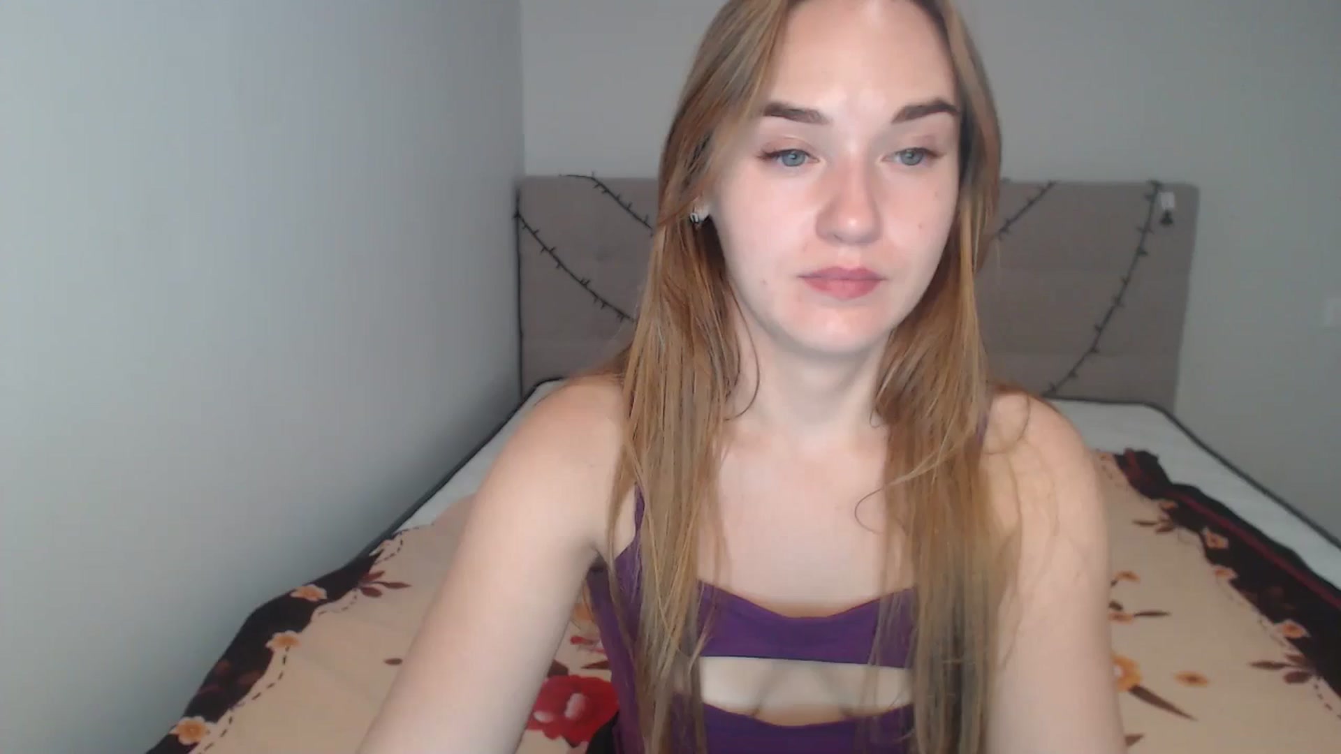 Gallery image thumbnail from samantamoons's myfreecams stream on, 08/07/2024, 20:51 image 12 of 20