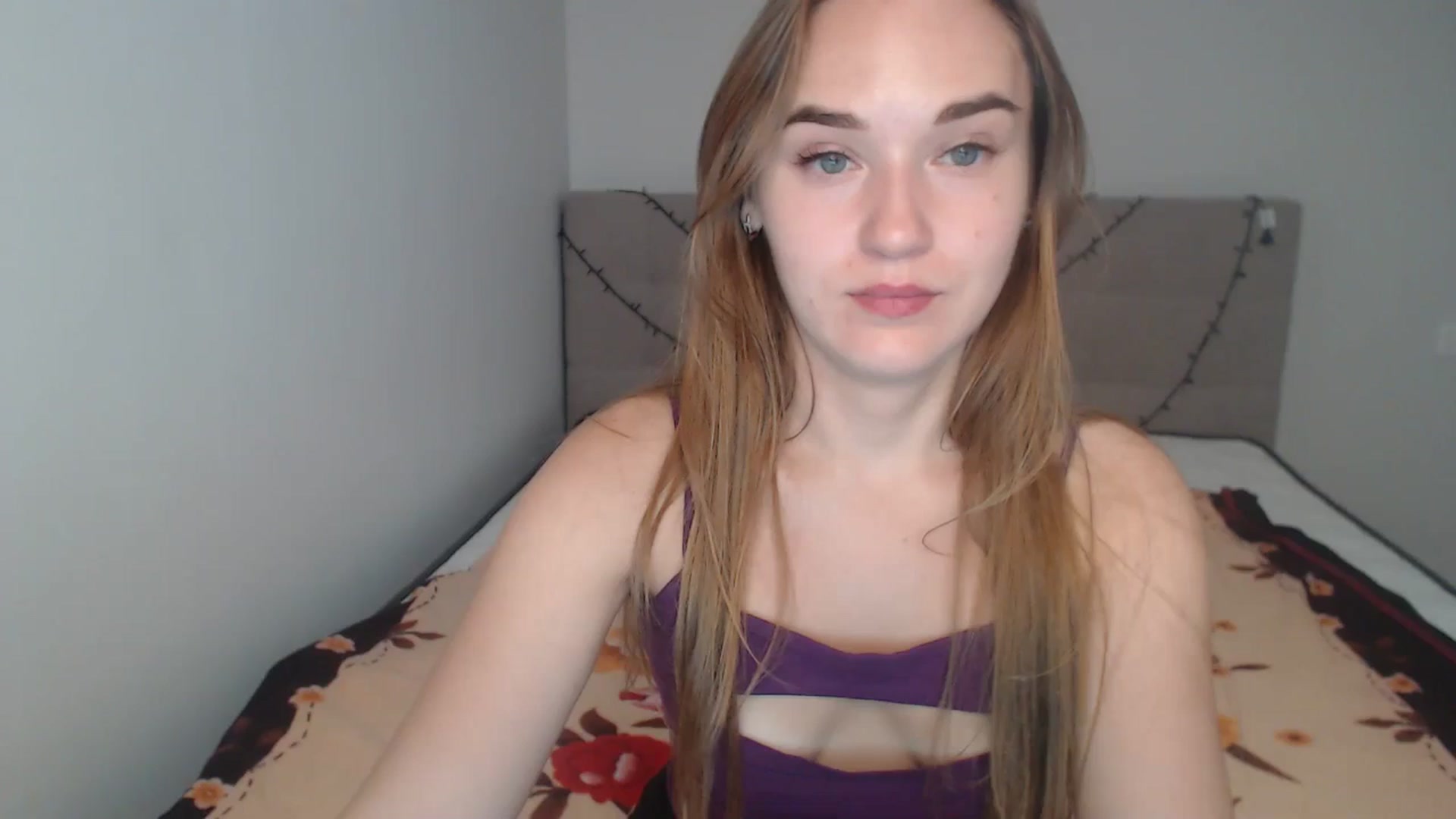Gallery image thumbnail from samantamoons's myfreecams stream on, 08/07/2024, 20:51 image 4 of 20