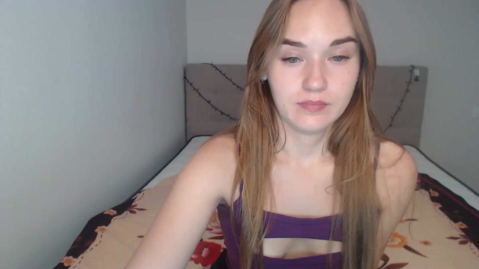 Gallery image thumbnail from samantamoons's myfreecams stream on, 08/07/2024, 20:51 image 17 of 20