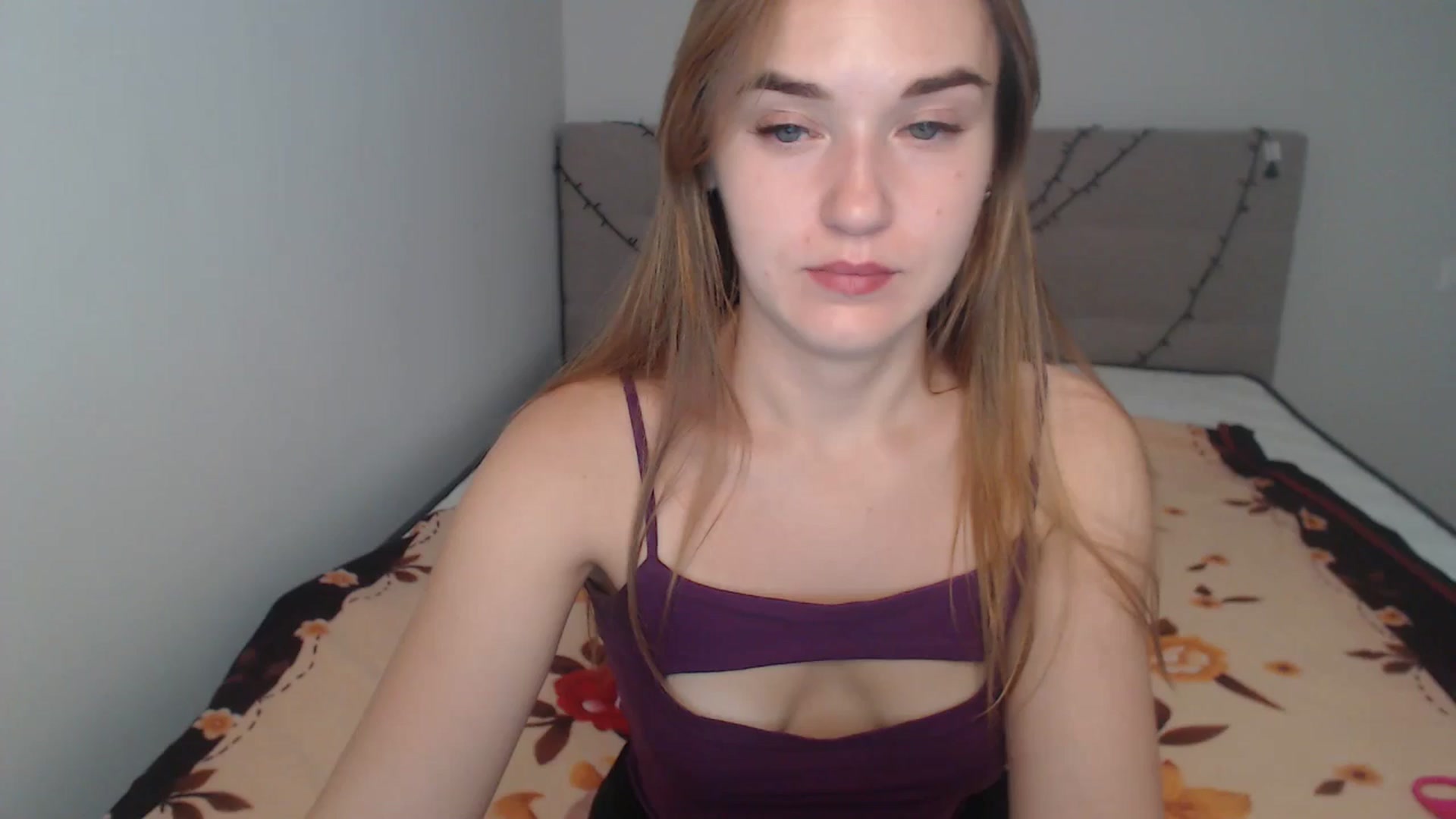 Gallery image thumbnail from samantamoons's myfreecams stream on, 08/07/2024, 21:29 image 10 of 20