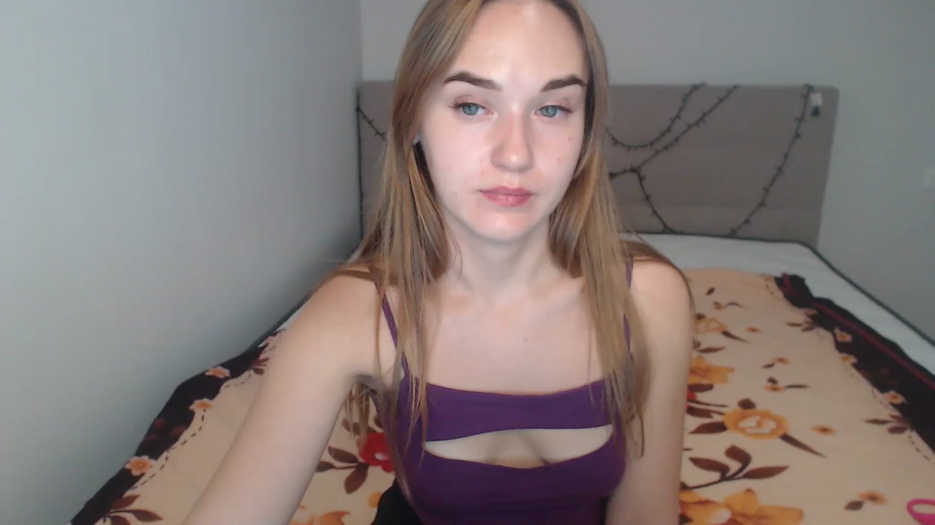 Gallery image thumbnail from samantamoons's myfreecams stream on, 08/07/2024, 21:29 image 19 of 20