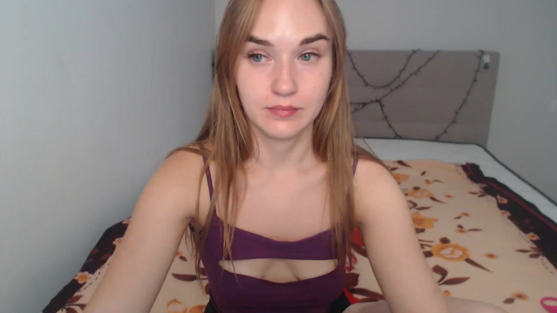 Gallery image thumbnail from samantamoons's myfreecams stream on, 08/07/2024, 21:29 image 18 of 20