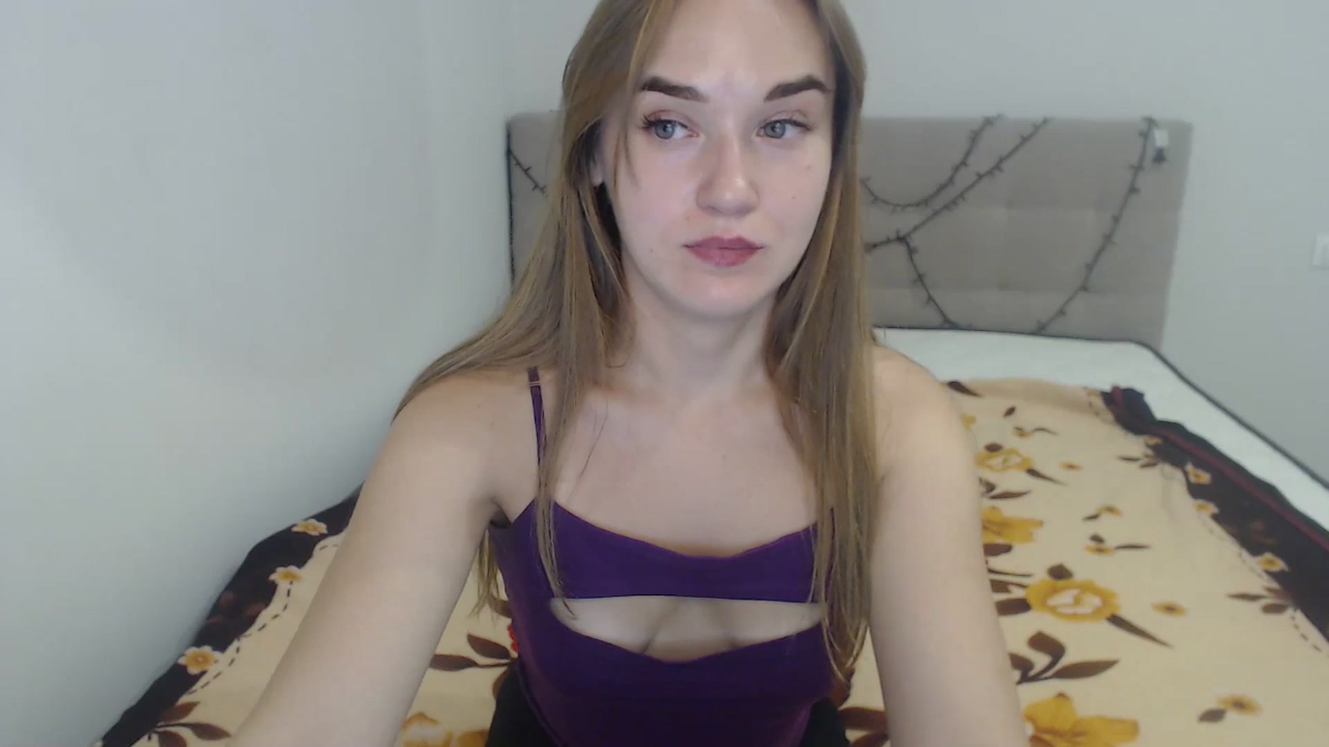 Gallery image thumbnail from samantamoons's myfreecams stream on, 08/07/2024, 22:02 image 8 of 20