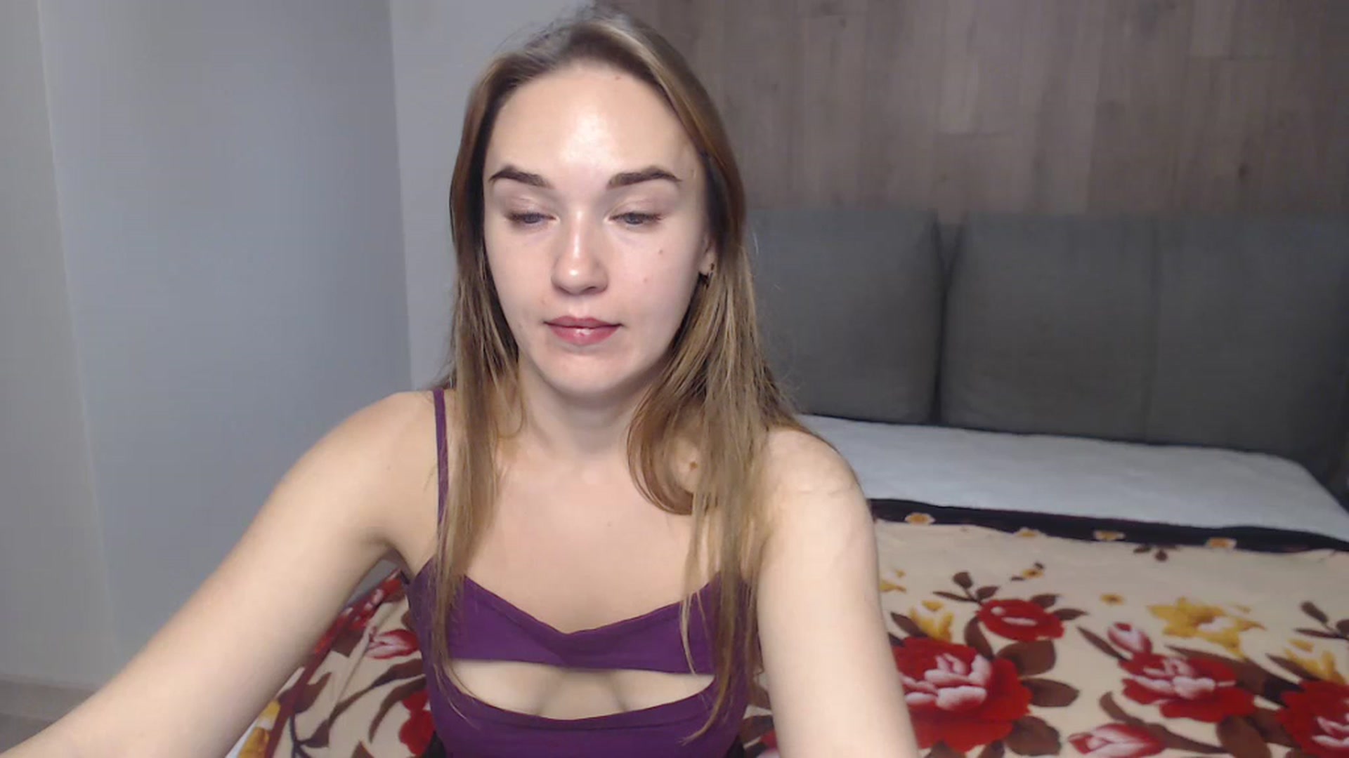 Gallery image thumbnail from samantamoons's myfreecams stream on, 08/09/2024, 23:10 image 9 of 20