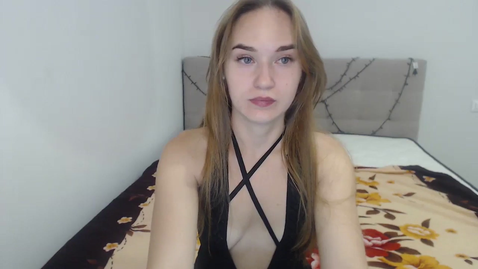 Gallery image thumbnail from samantamoons's myfreecams stream on, 08/11/2024, 19:54 image 18 of 20