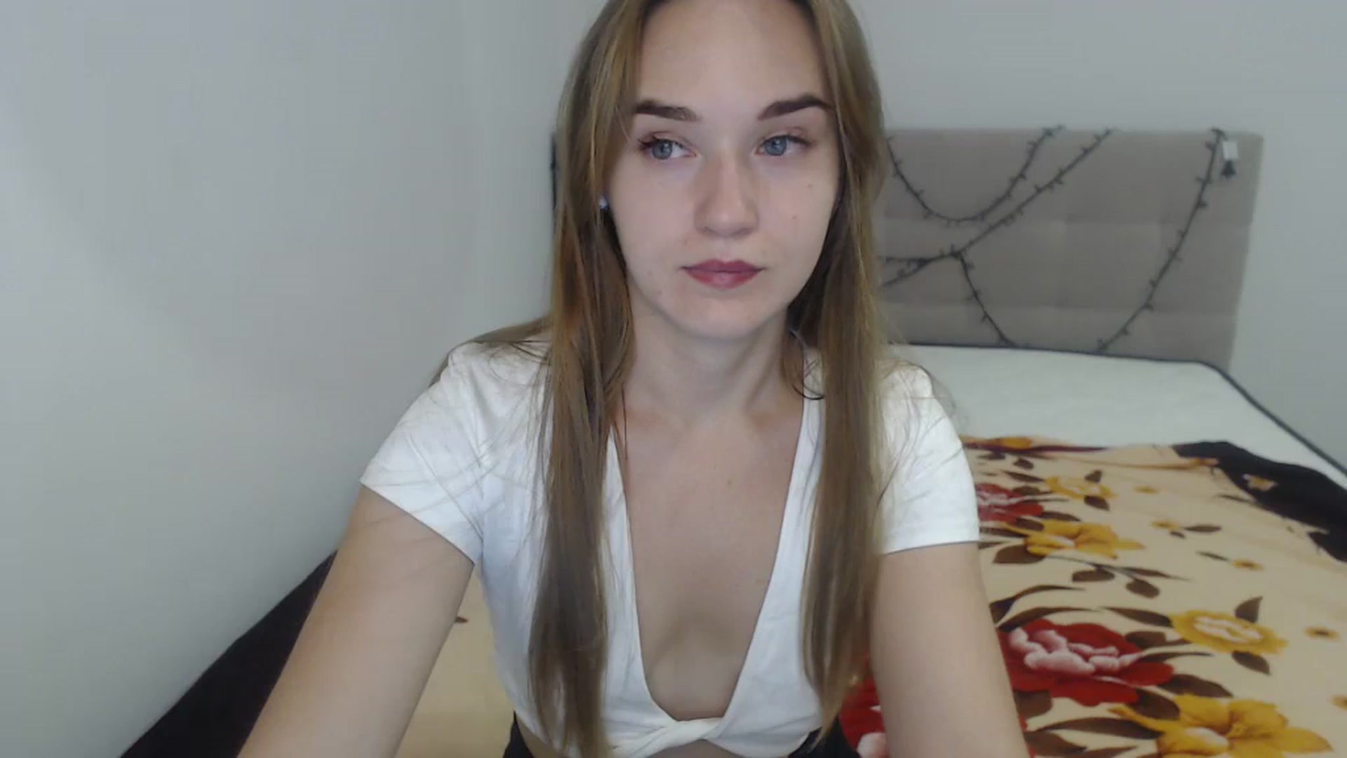 Gallery image thumbnail from samantamoons's myfreecams stream on, 08/11/2024, 22:58 image 11 of 20