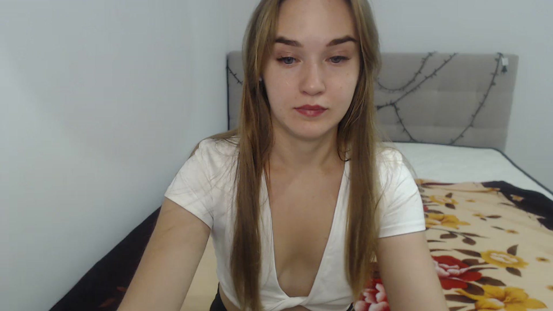 Gallery image thumbnail from samantamoons's myfreecams stream on, 08/11/2024, 22:58 image 7 of 20