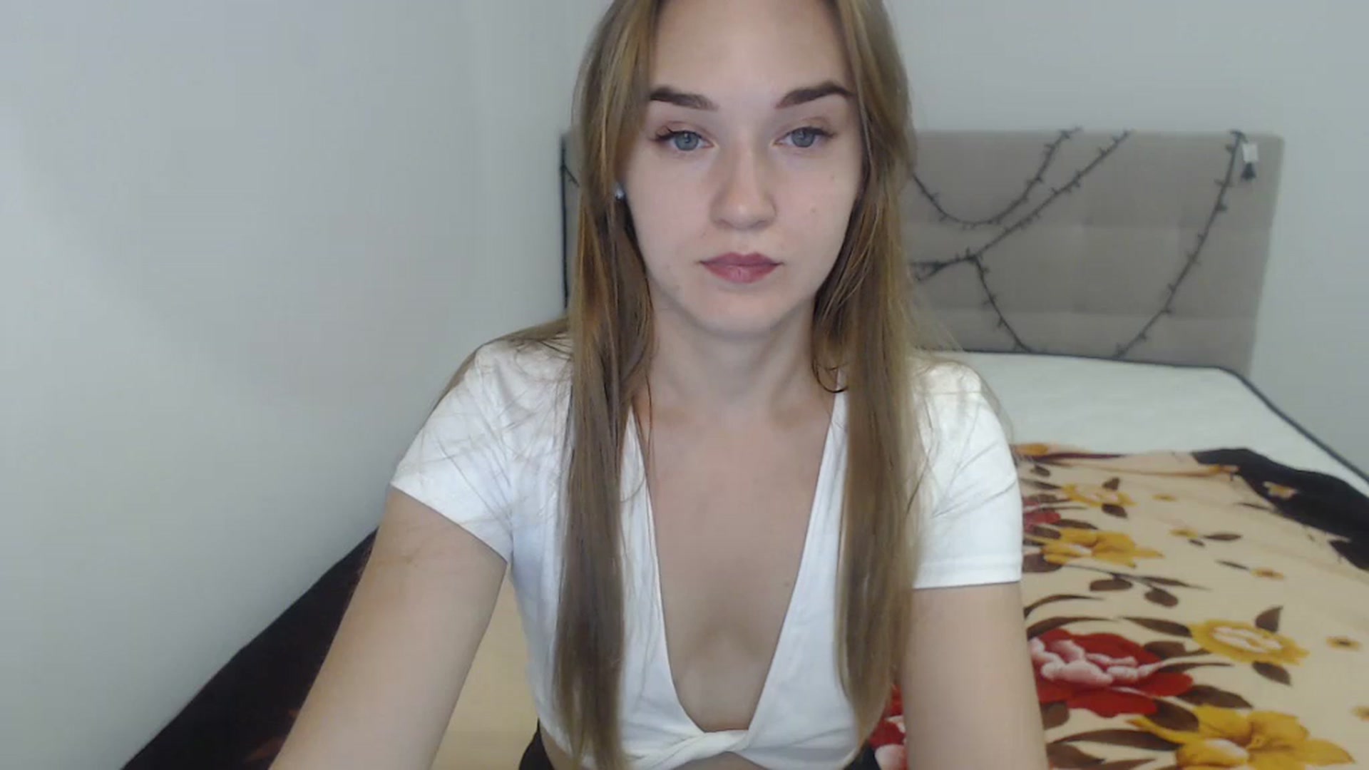 Gallery image thumbnail from samantamoons's myfreecams stream on, 08/11/2024, 22:58 image 4 of 20