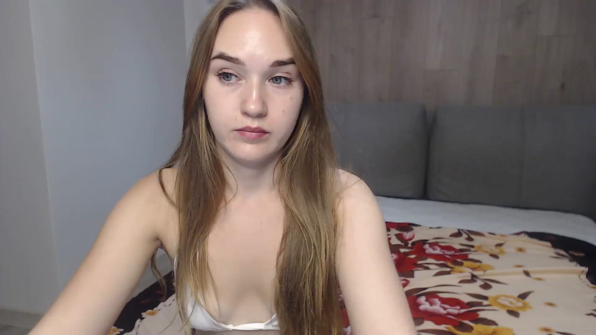 Gallery image thumbnail from samantamoons's myfreecams stream on, 08/12/2024, 22:34 image 20 of 20