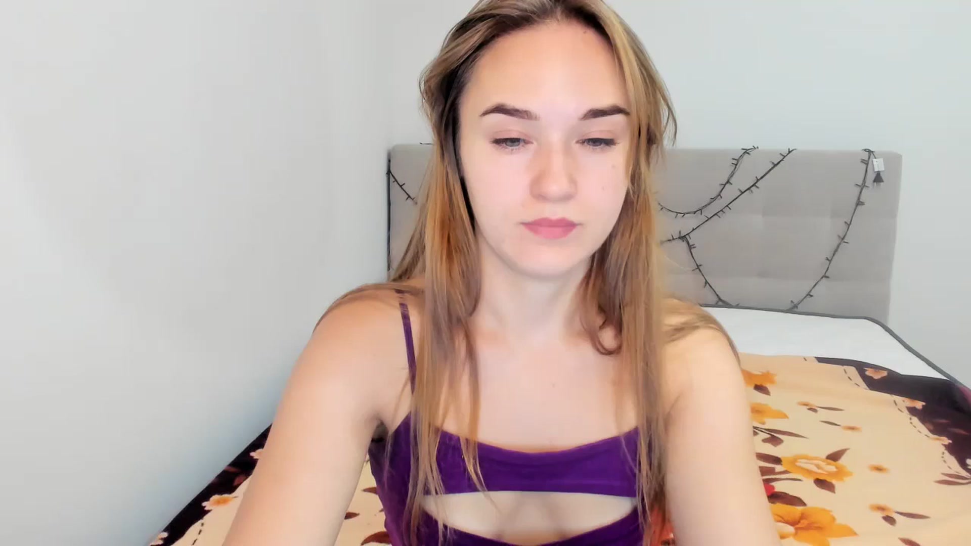 Gallery image thumbnail from samantamoons's myfreecams stream on, 08/13/2024, 07:53 image 1 of 20