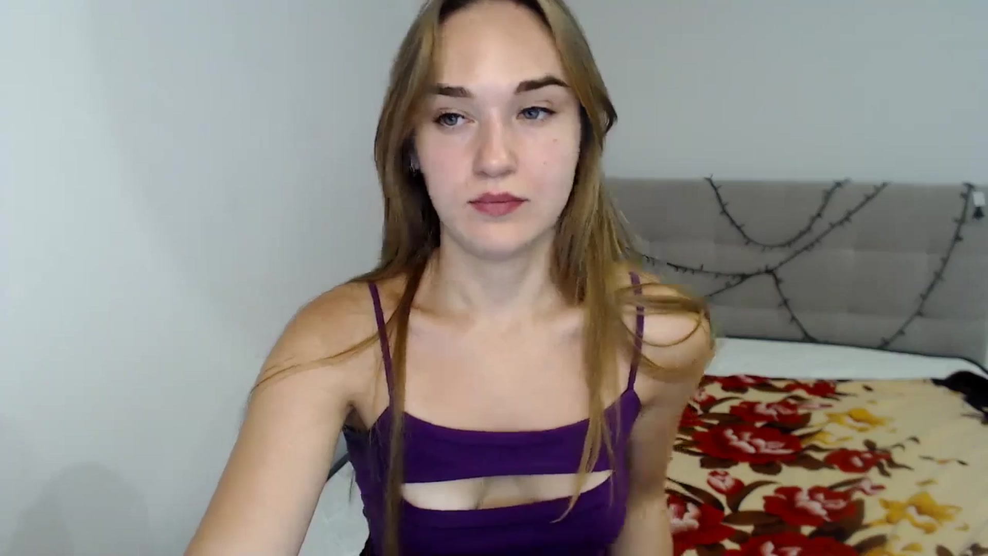 Gallery image thumbnail from samantamoons's myfreecams stream on, 08/15/2024, 22:24 image 6 of 20