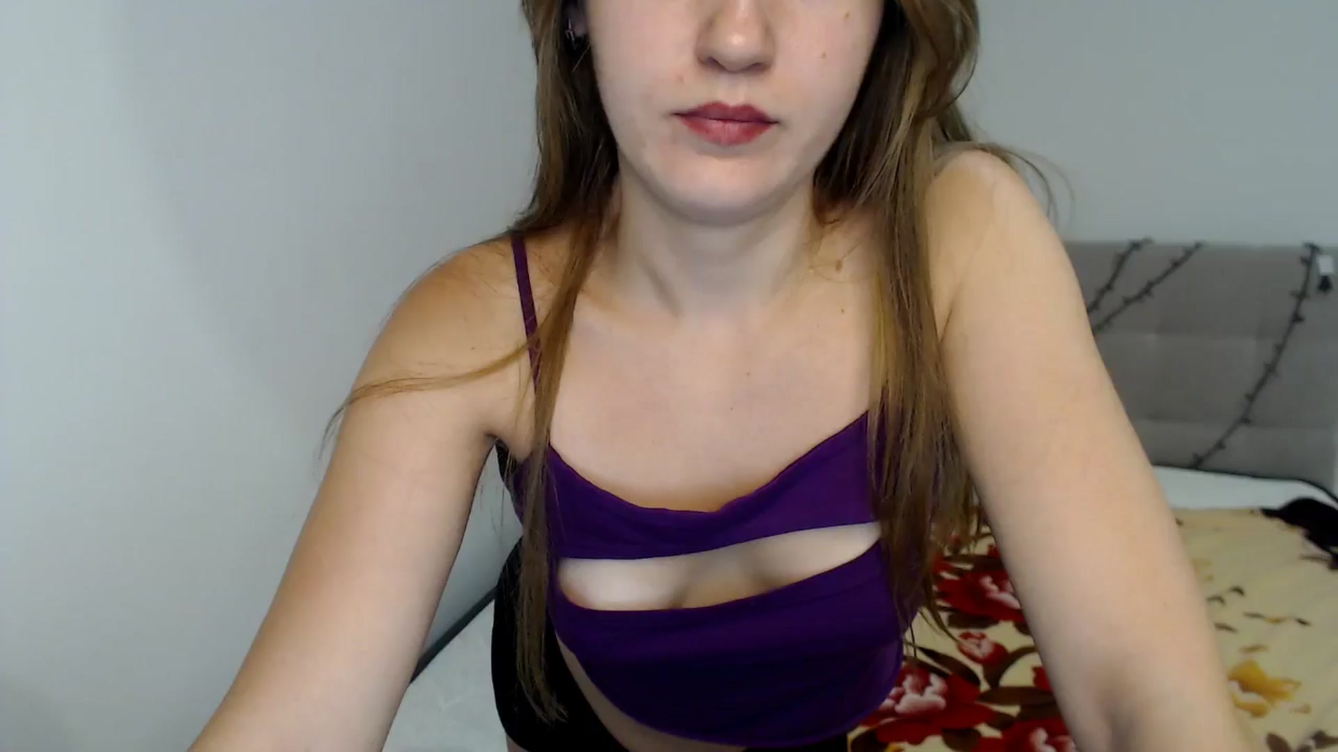 Gallery image thumbnail from samantamoons's myfreecams stream on, 08/15/2024, 22:24 image 3 of 20