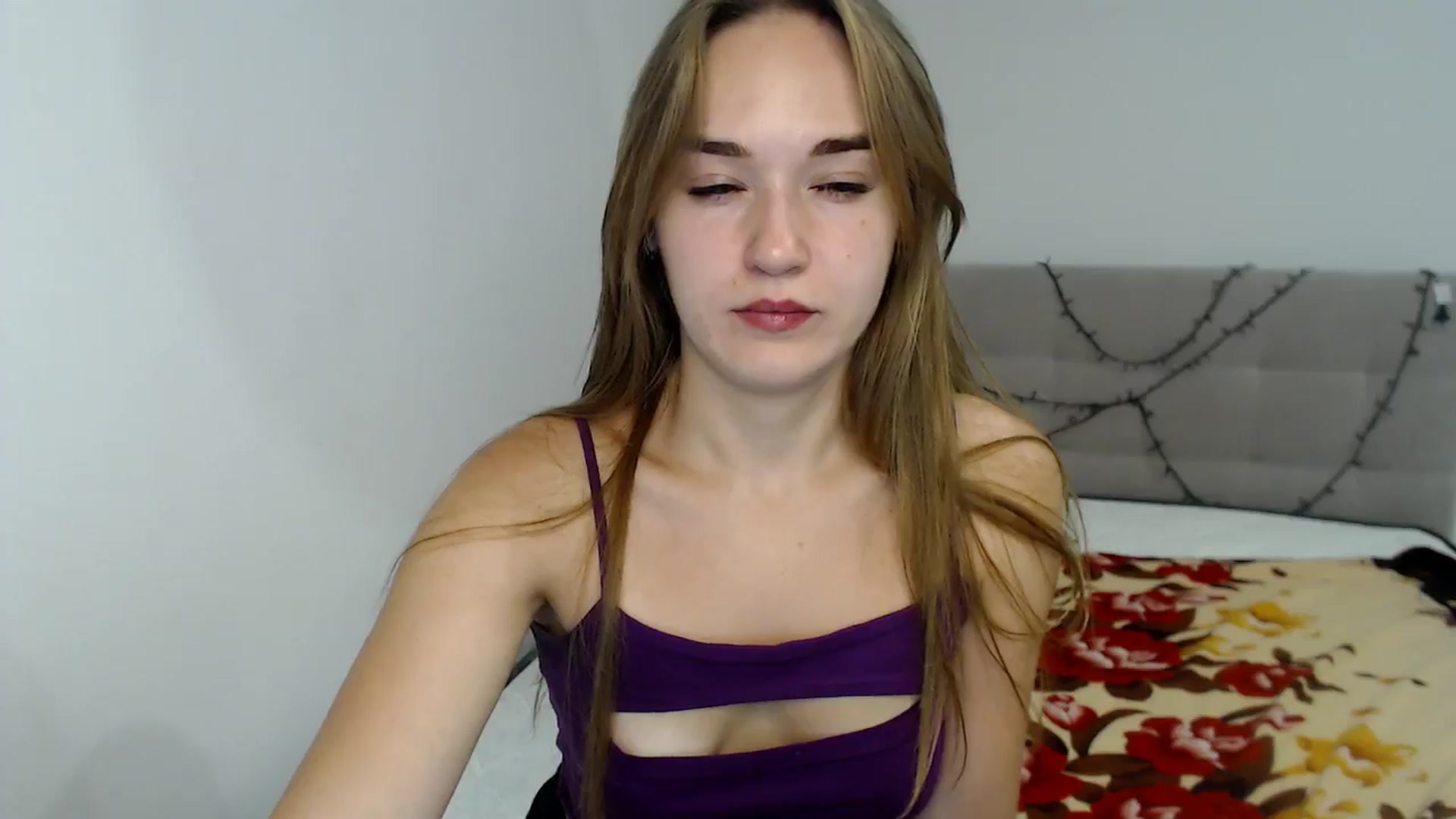 Gallery image thumbnail from samantamoons's myfreecams stream on, 08/15/2024, 22:24 image 10 of 20