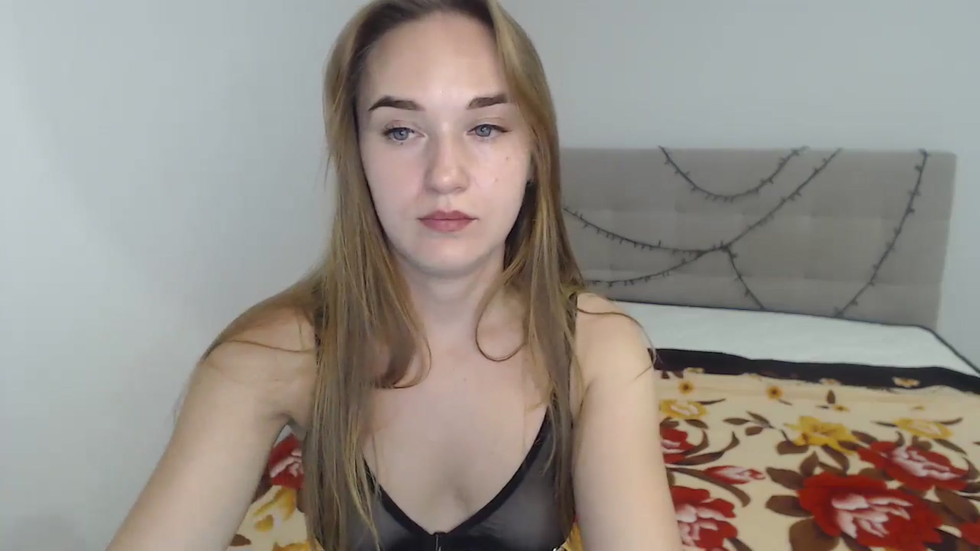 Gallery image thumbnail from samantamoons's myfreecams stream on, 08/17/2024, 19:28 image 20 of 20