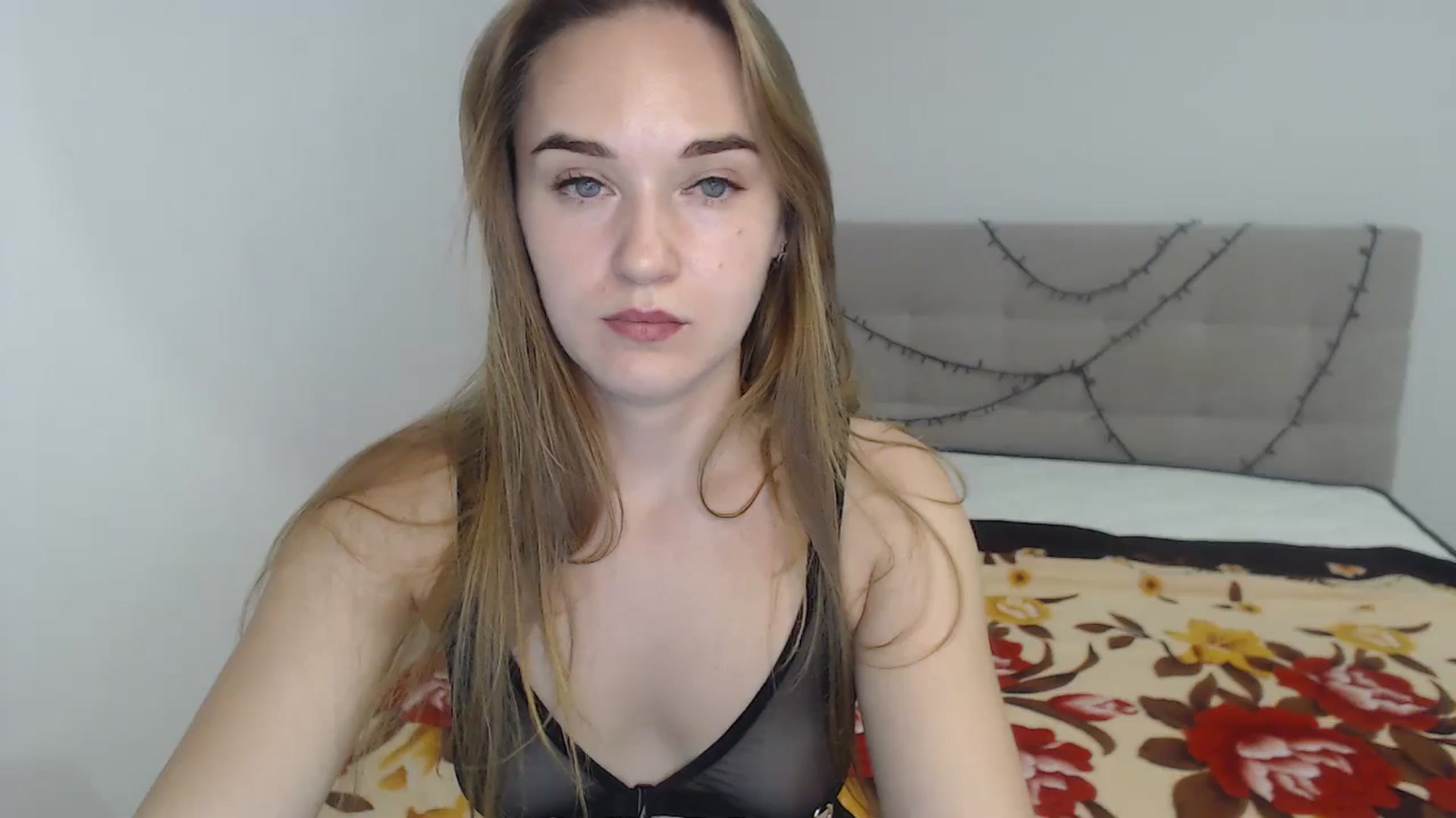 Gallery image thumbnail from samantamoons's myfreecams stream on, 08/17/2024, 19:28 image 14 of 20