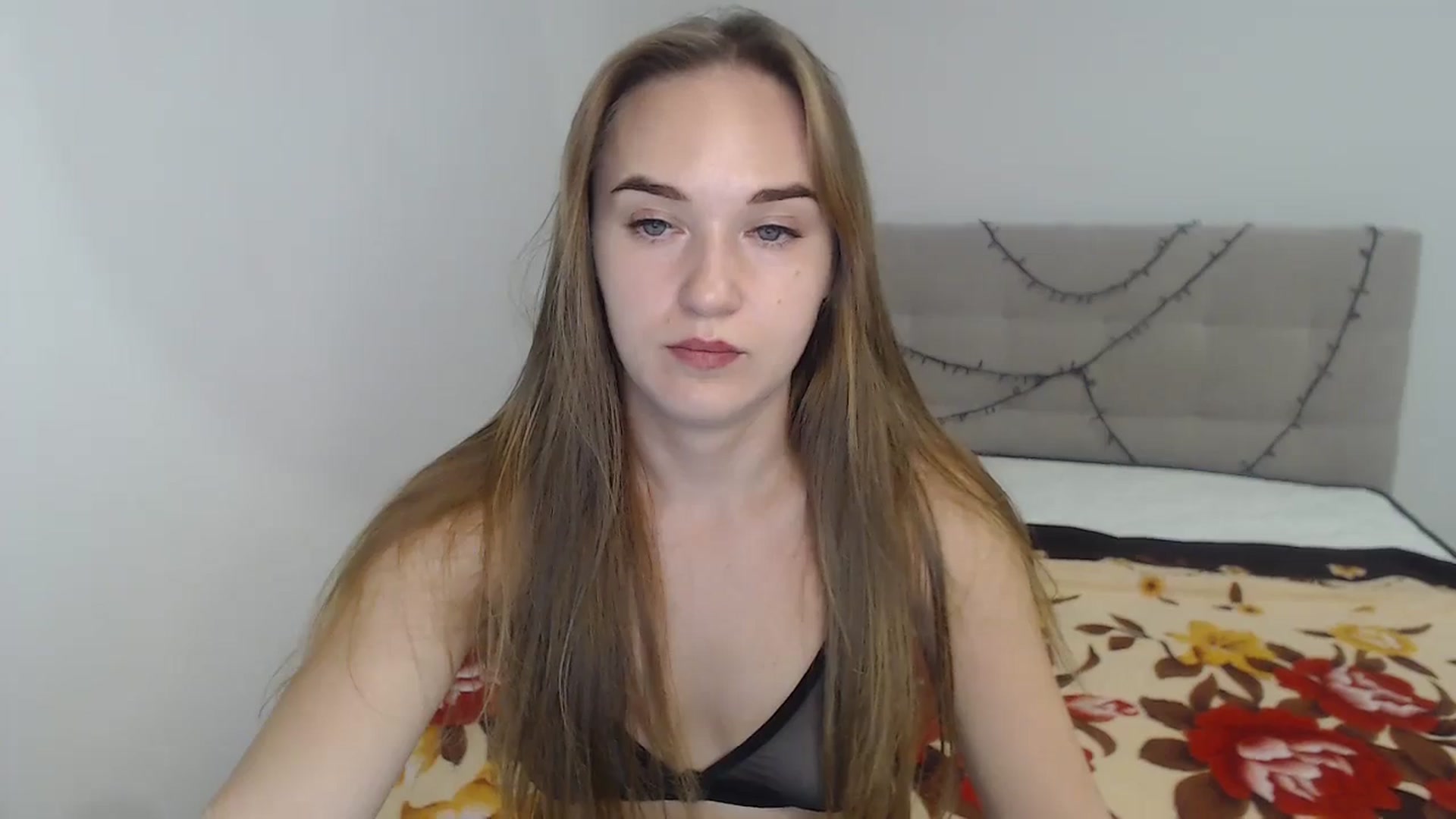 Gallery image thumbnail from samantamoons's myfreecams stream on, 08/17/2024, 19:28 image 8 of 20