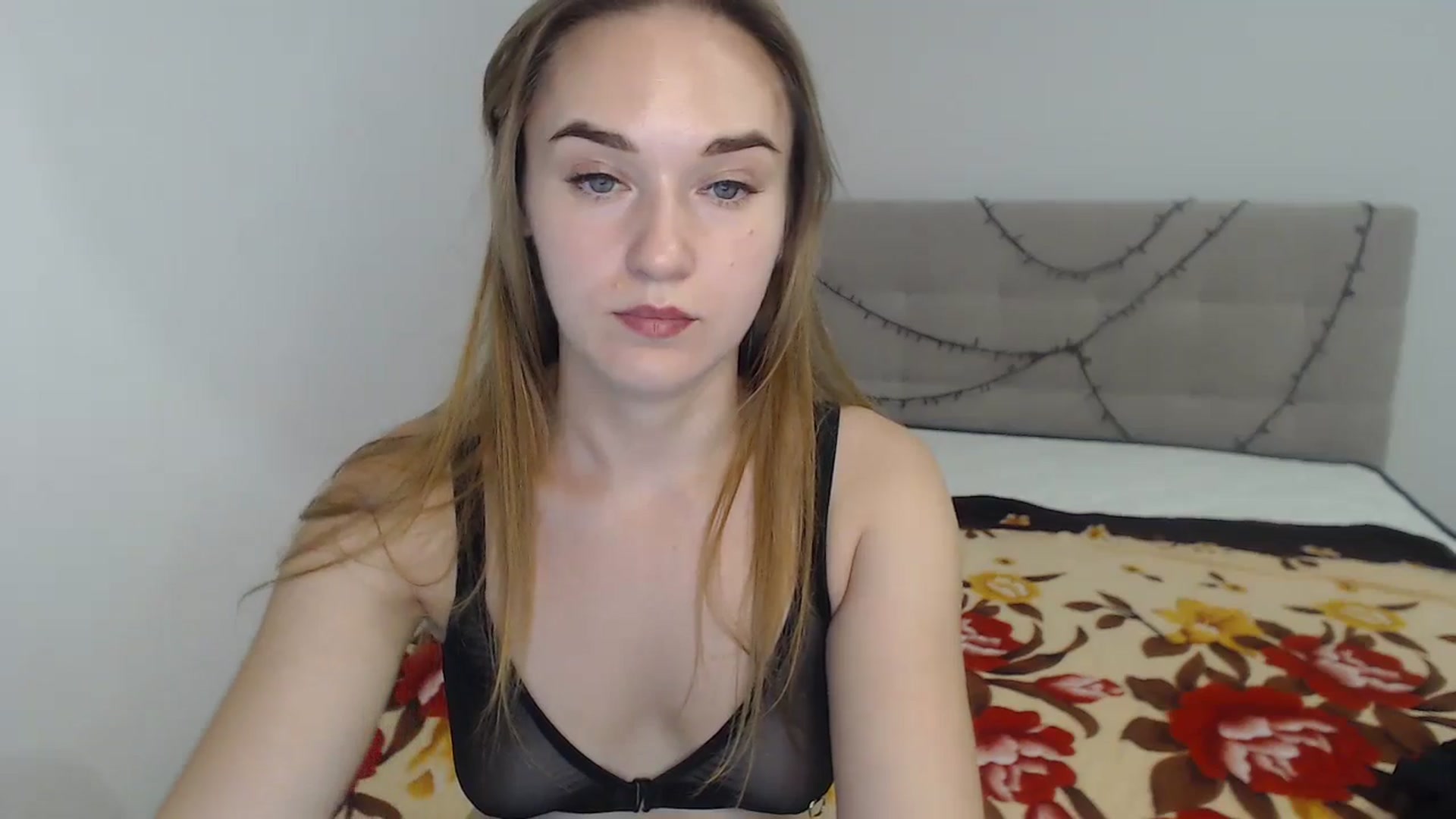 Gallery image thumbnail from samantamoons's myfreecams stream on, 08/17/2024, 21:03 image 12 of 20