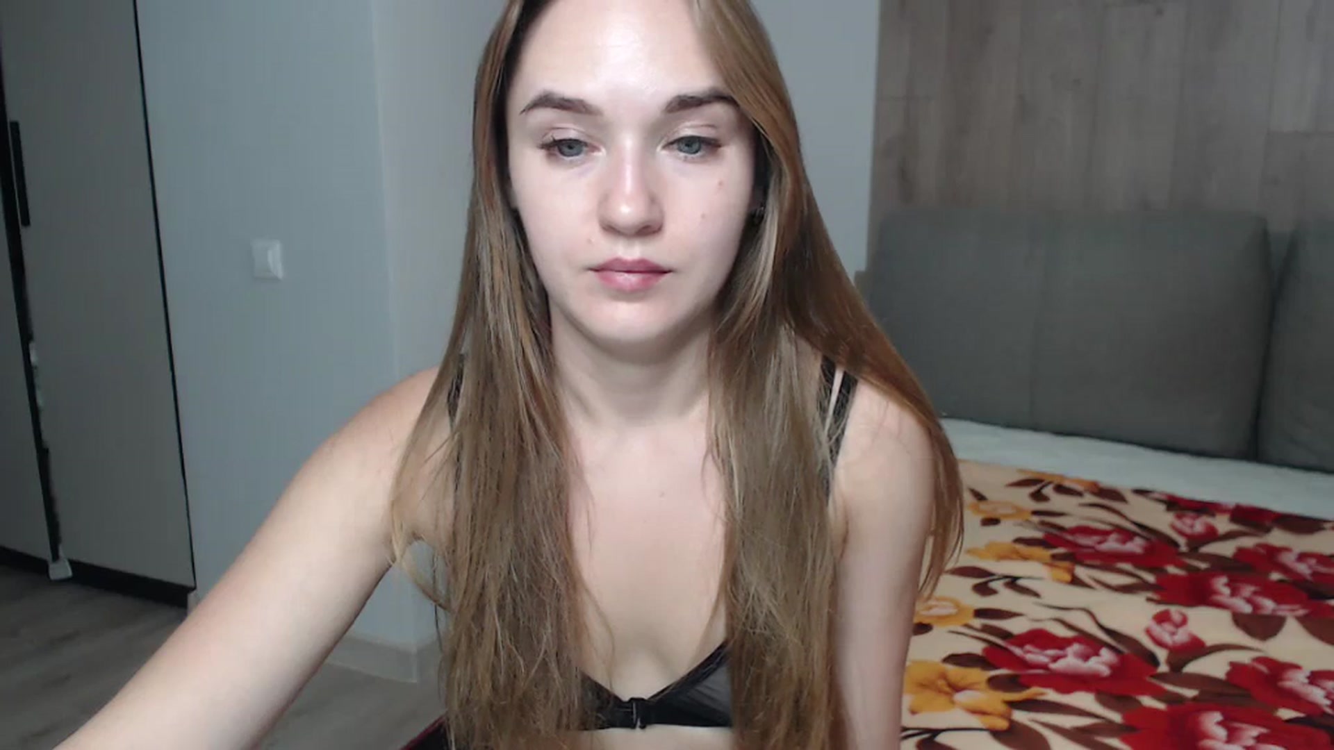 Gallery image thumbnail from samantamoons's myfreecams stream on, 08/20/2024, 21:07 image 15 of 20