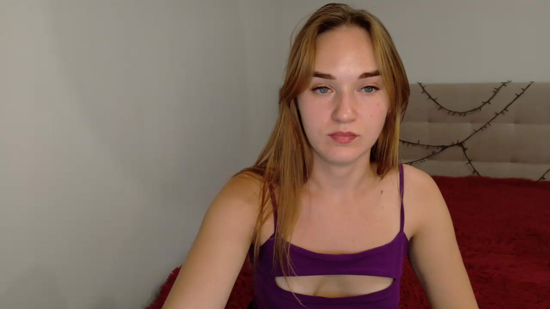 Gallery image thumbnail from samantamoons's myfreecams stream on, 08/22/2024, 20:31 image 3 of 20