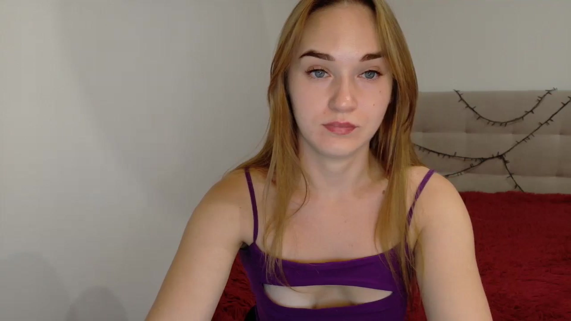 Gallery image thumbnail from samantamoons's myfreecams stream on, 08/22/2024, 21:12 image 3 of 20