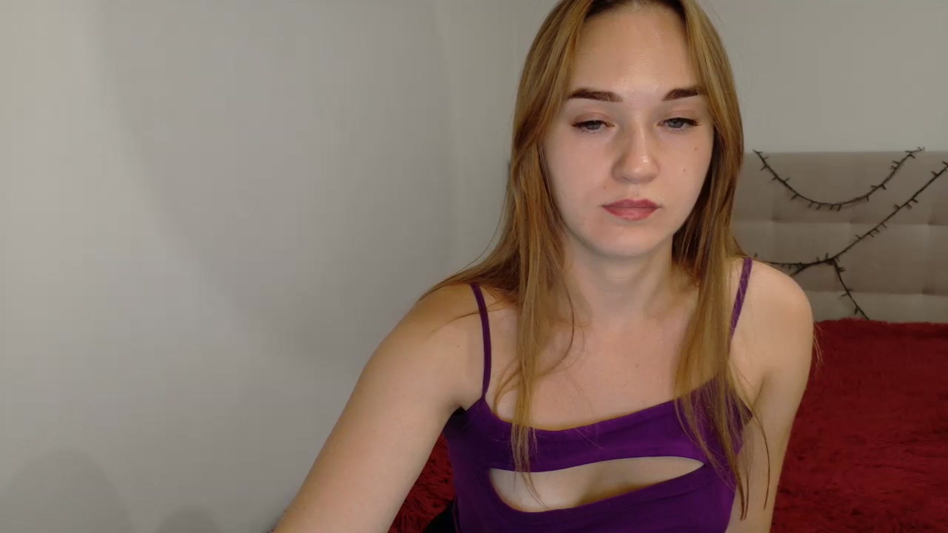 Gallery image thumbnail from samantamoons's myfreecams stream on, 08/22/2024, 21:12 image 12 of 20