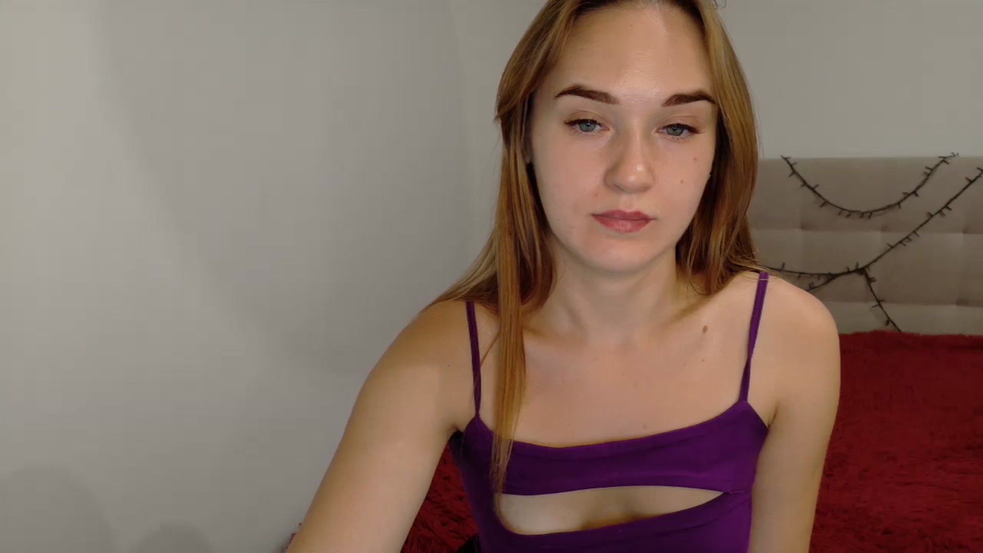 Gallery image thumbnail from samantamoons's myfreecams stream on, 08/22/2024, 21:12 image 17 of 20