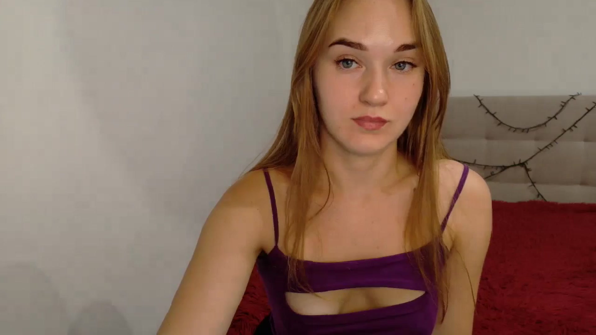 Gallery image thumbnail from samantamoons's myfreecams stream on, 08/22/2024, 21:12 image 5 of 20