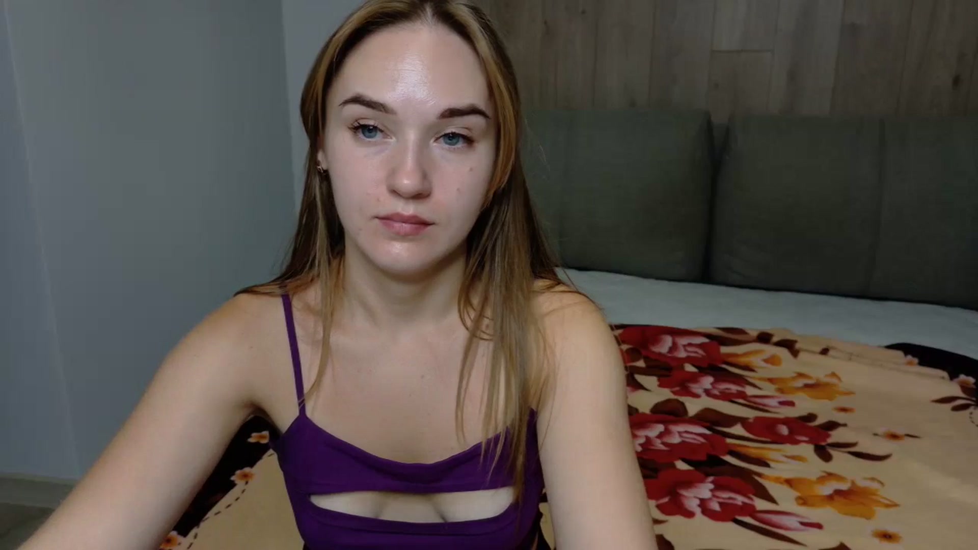 Gallery image thumbnail from samantamoons's myfreecams stream on, 08/23/2024, 21:27 image 12 of 20