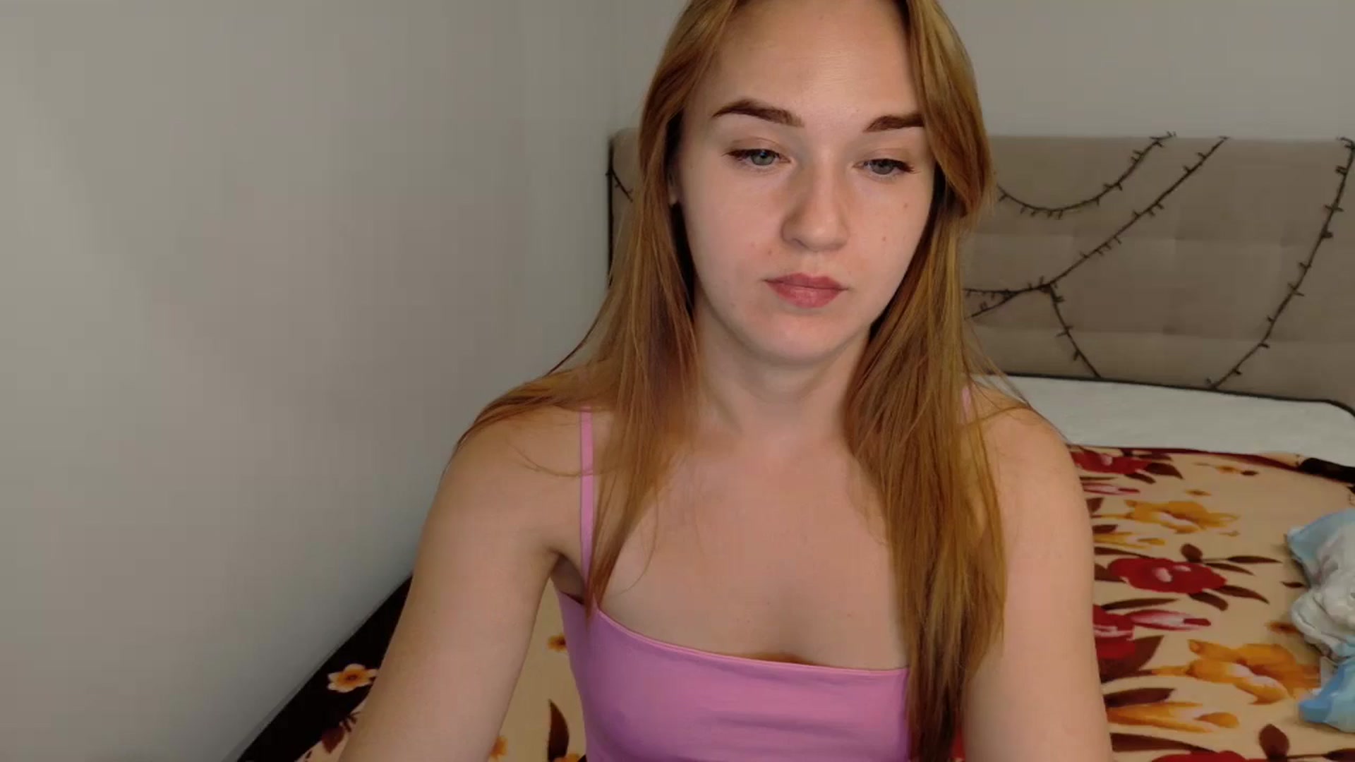 Gallery image thumbnail from samantamoons's myfreecams stream on, 08/25/2024, 18:24 image 3 of 20