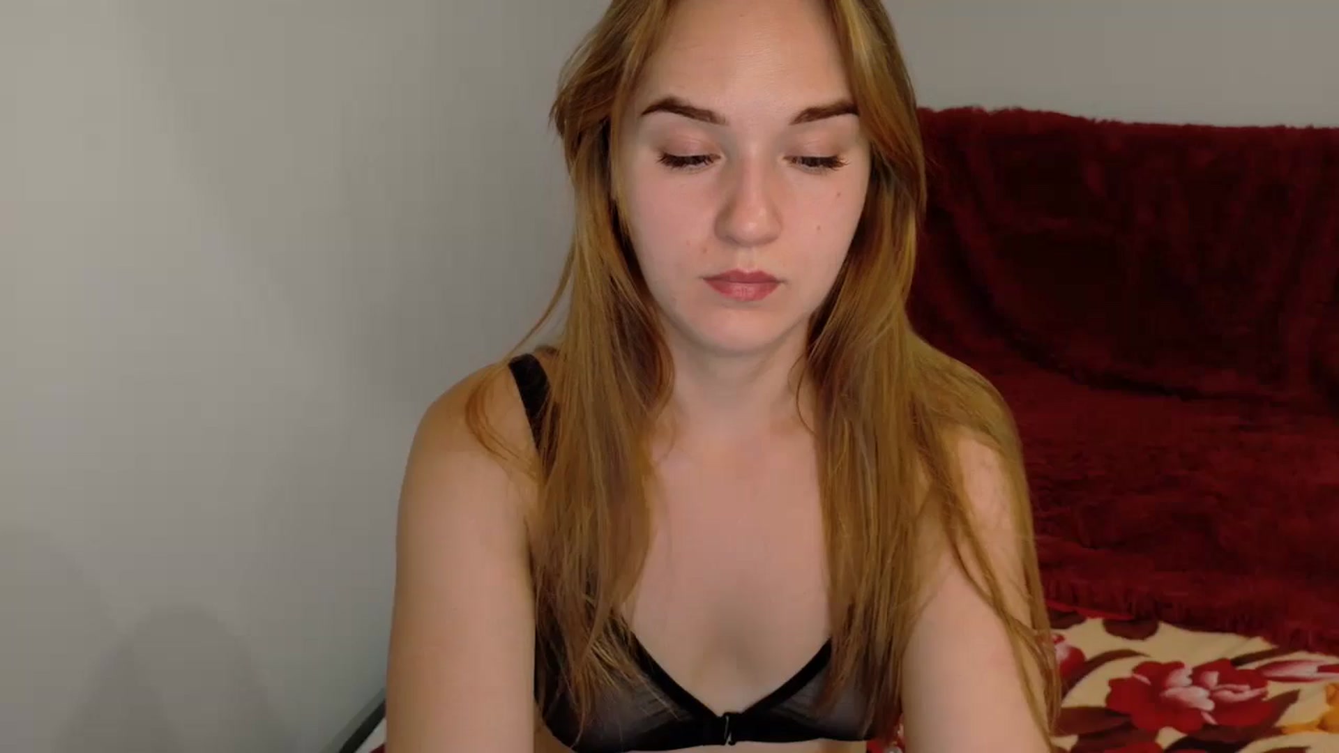 Gallery image thumbnail from samantamoons's myfreecams stream on, 08/25/2024, 21:35 image 5 of 20