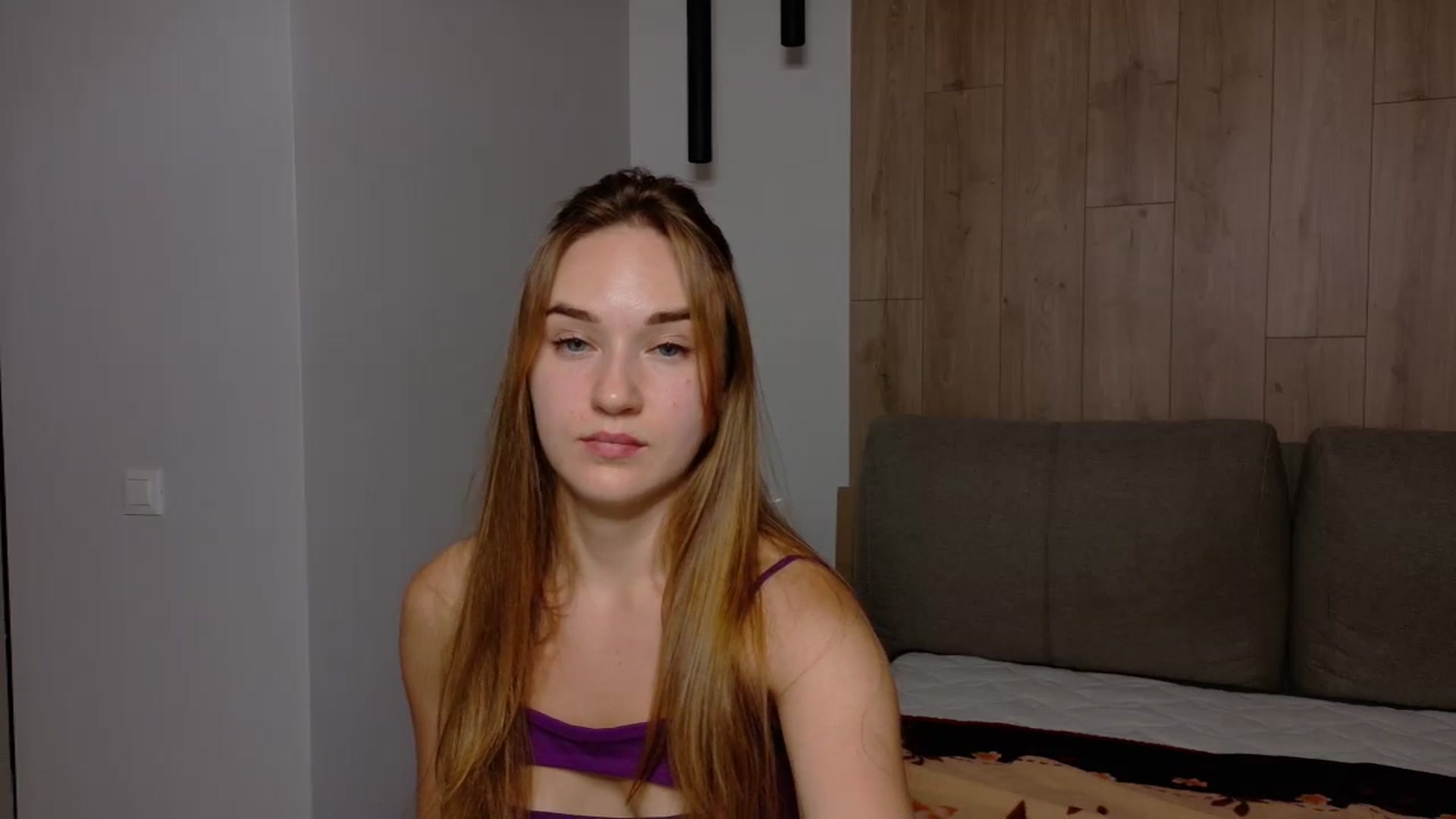 Gallery image thumbnail from samantamoons's myfreecams stream on, 08/29/2024, 20:14 image 6 of 20