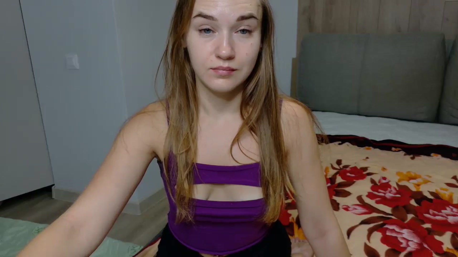 Gallery image thumbnail from samantamoons's myfreecams stream on, 08/29/2024, 23:30 image 2 of 20