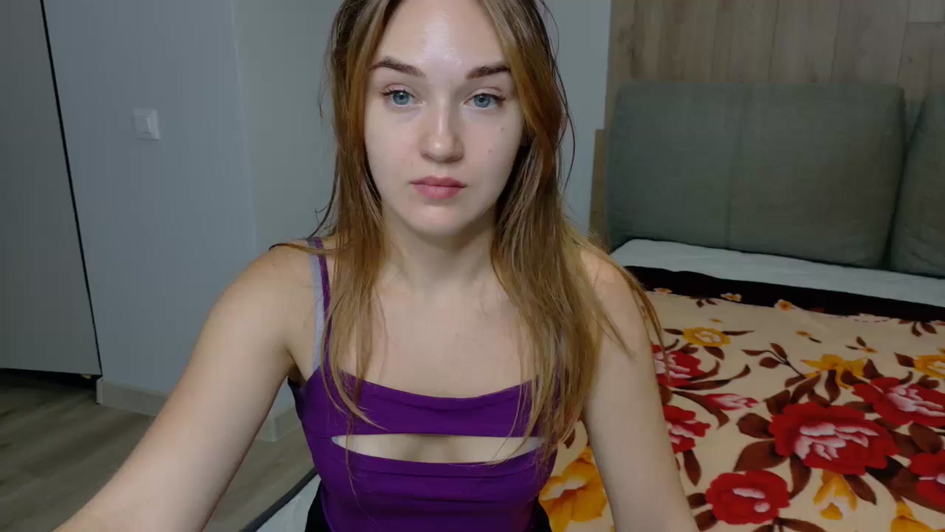 Gallery image thumbnail from samantamoons's myfreecams stream on, 09/01/2024, 20:55 image 19 of 20