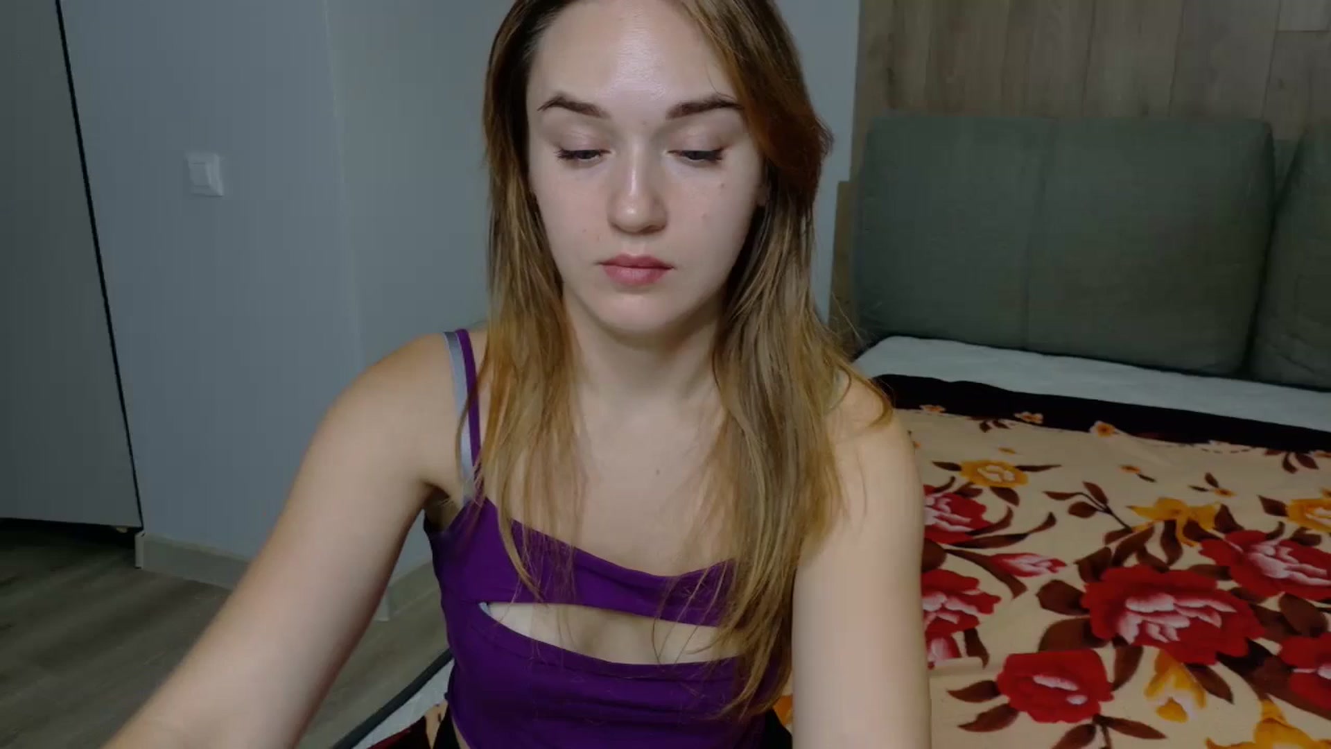 Gallery image thumbnail from samantamoons's myfreecams stream on, 09/01/2024, 21:10 image 12 of 20