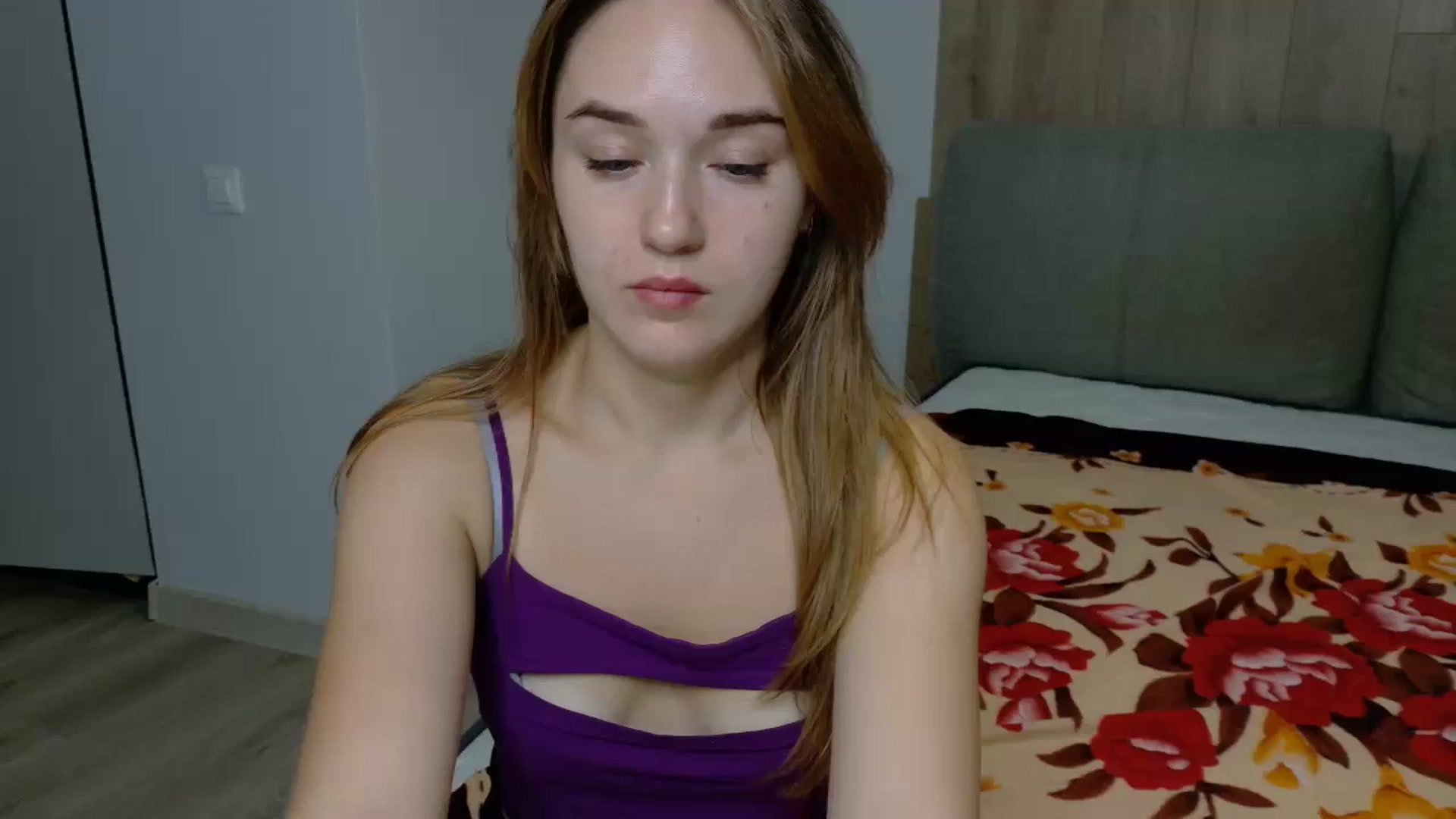 Gallery image thumbnail from samantamoons's myfreecams stream on, 09/01/2024, 21:10 image 17 of 20