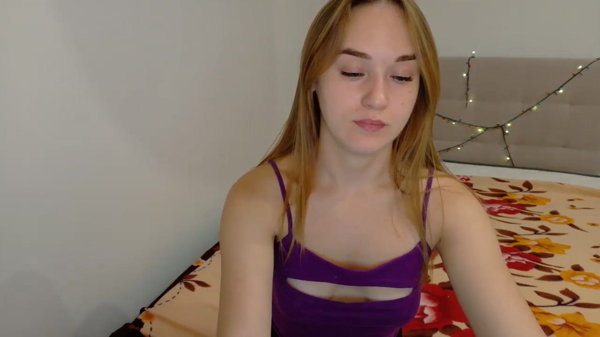Gallery image thumbnail from samantamoons's myfreecams stream on, 09/02/2024, 19:56 image 13 of 20