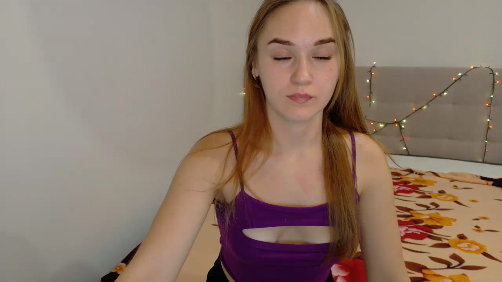 Gallery image thumbnail from samantamoons's myfreecams stream on, 09/02/2024, 22:32 image 5 of 20