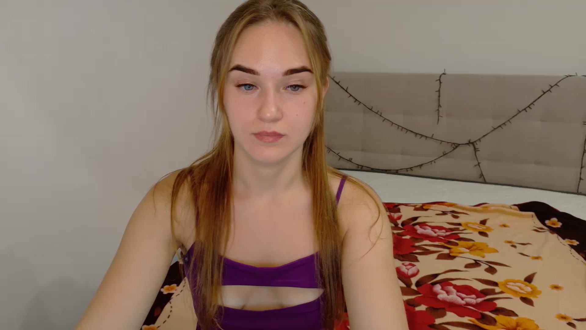 Gallery image thumbnail from samantamoons's myfreecams stream on, 09/04/2024, 21:00 image 1 of 20