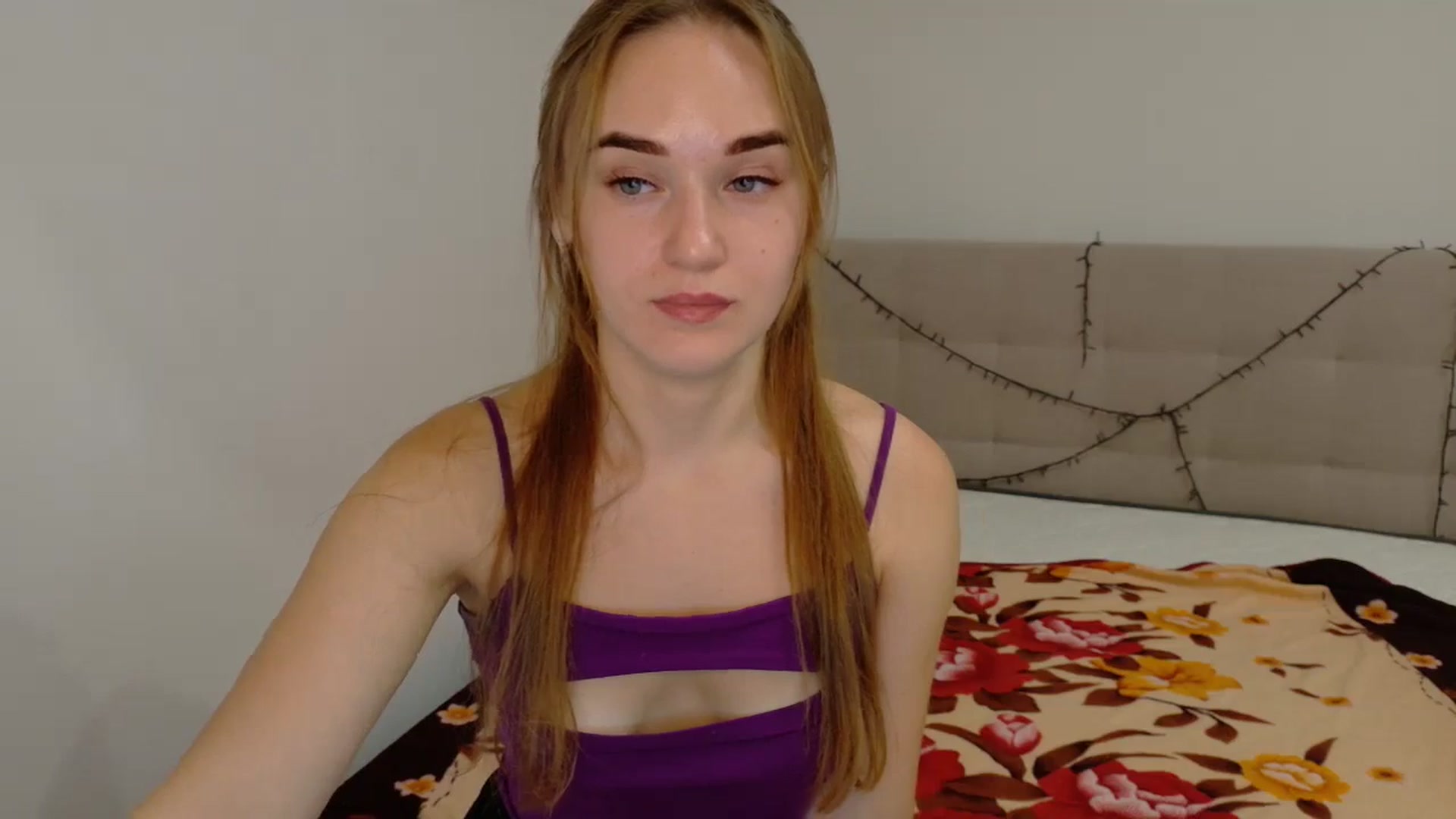 Gallery image thumbnail from samantamoons's myfreecams stream on, 09/04/2024, 21:46 image 9 of 20
