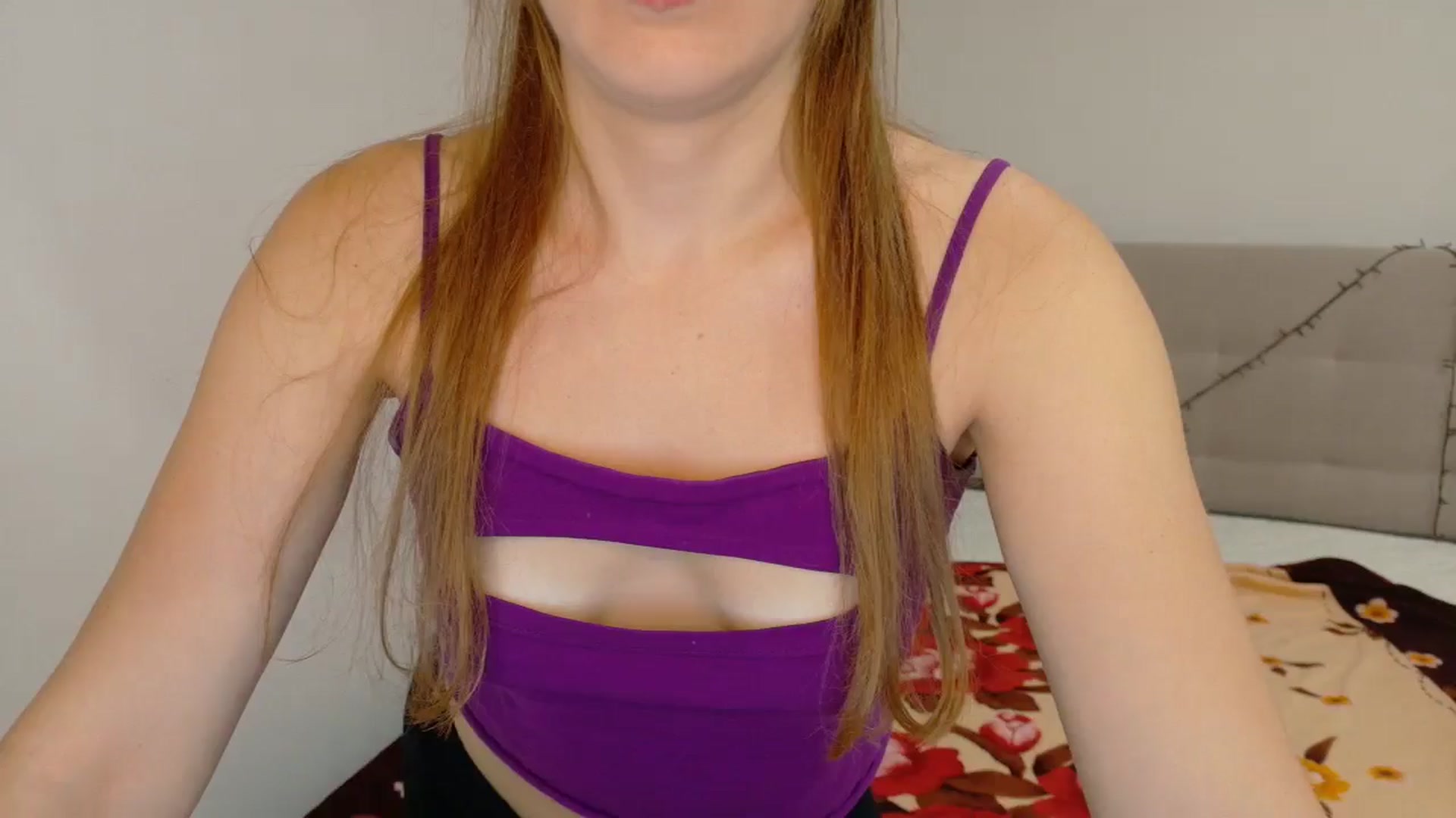 Gallery image thumbnail from samantamoons's myfreecams stream on, 09/04/2024, 21:46 image 3 of 20