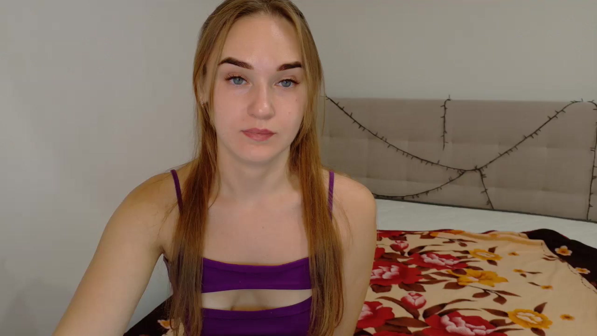Gallery image thumbnail from samantamoons's myfreecams stream on, 09/04/2024, 22:20 image 16 of 20