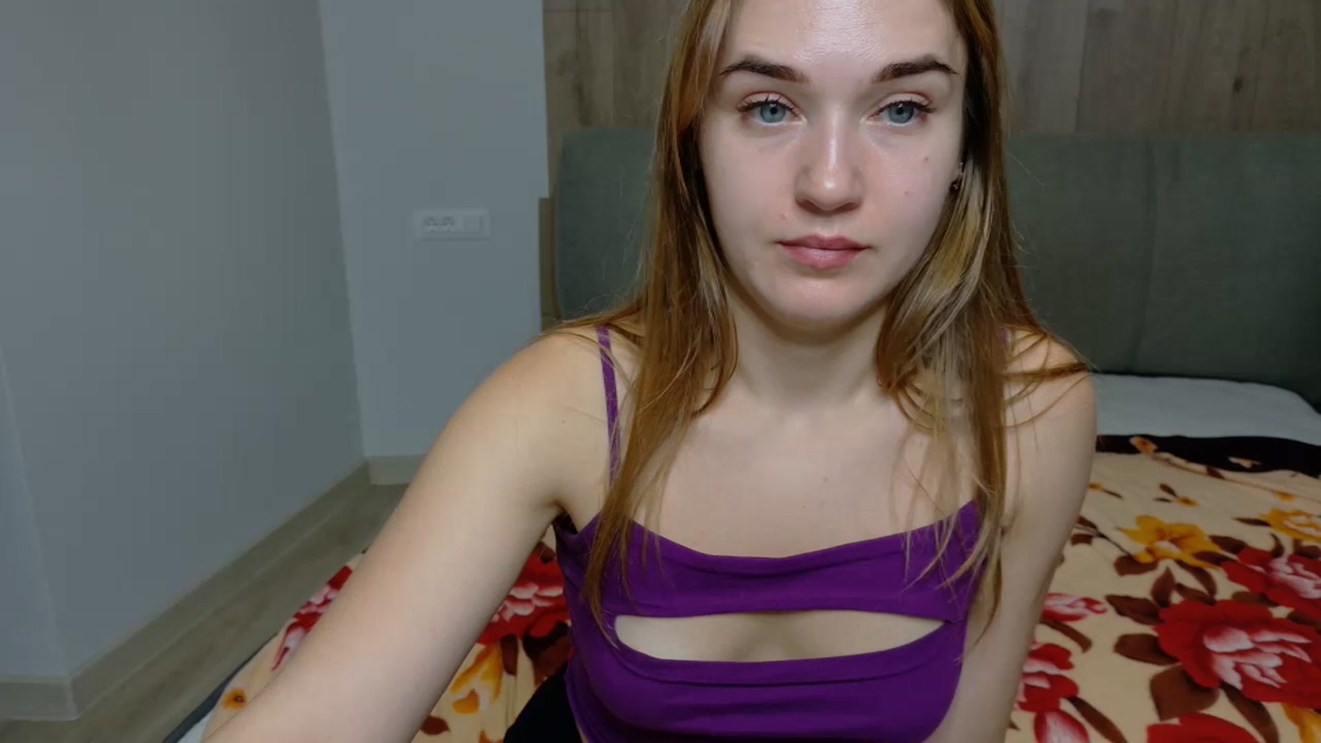 Gallery image thumbnail from samantamoons's myfreecams stream on, 09/08/2024, 20:53 image 14 of 20