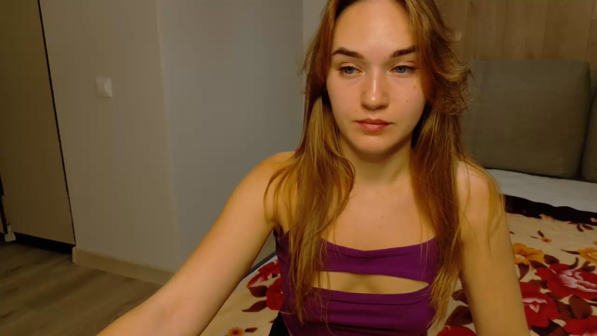 Gallery image thumbnail from samantamoons's myfreecams stream on, 09/08/2024, 21:20 image 20 of 20