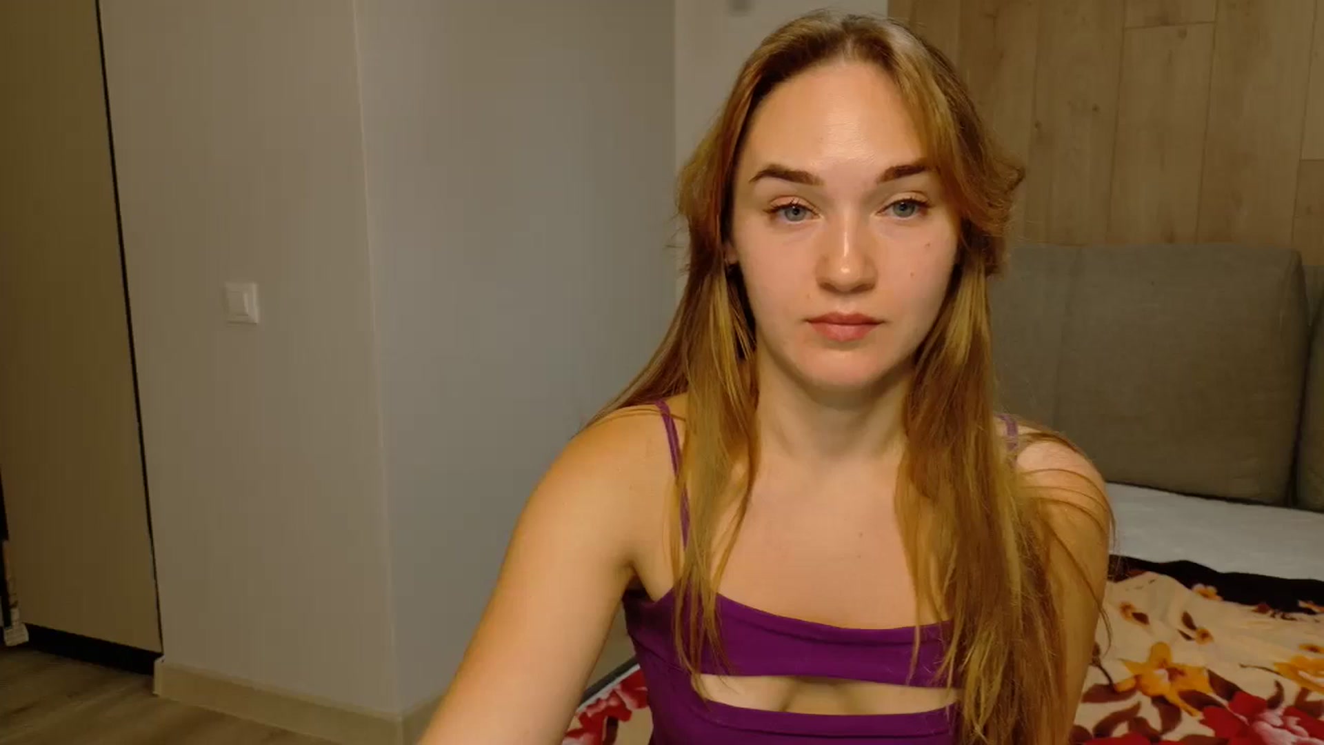 Gallery image thumbnail from samantamoons's myfreecams stream on, 09/08/2024, 21:58 image 18 of 20
