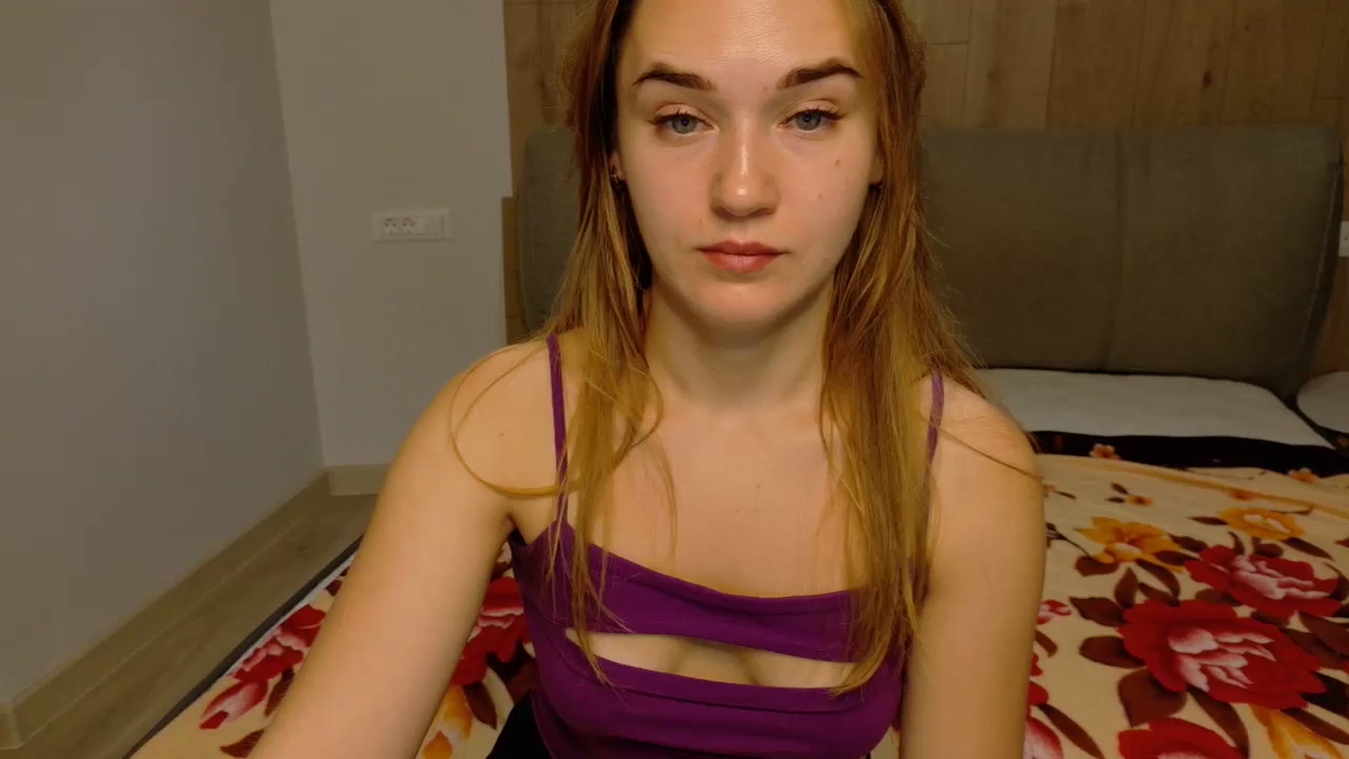 Gallery image thumbnail from samantamoons's myfreecams stream on, 09/08/2024, 22:56 image 7 of 20