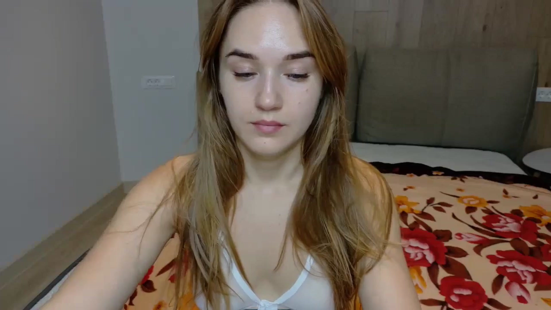 Gallery image thumbnail from samantamoons's myfreecams stream on, 09/10/2024, 23:02 image 4 of 20
