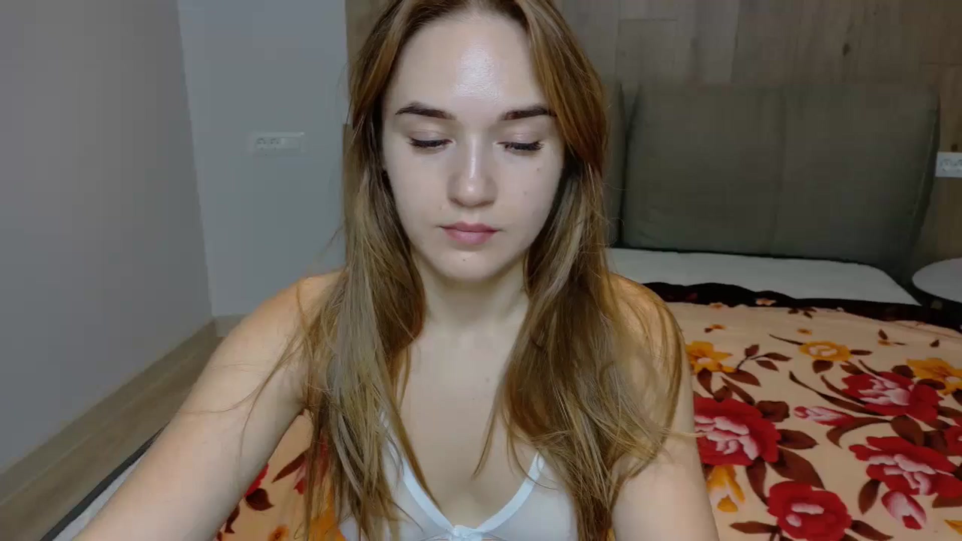 Gallery image thumbnail from samantamoons's myfreecams stream on, 09/10/2024, 23:02 image 5 of 20
