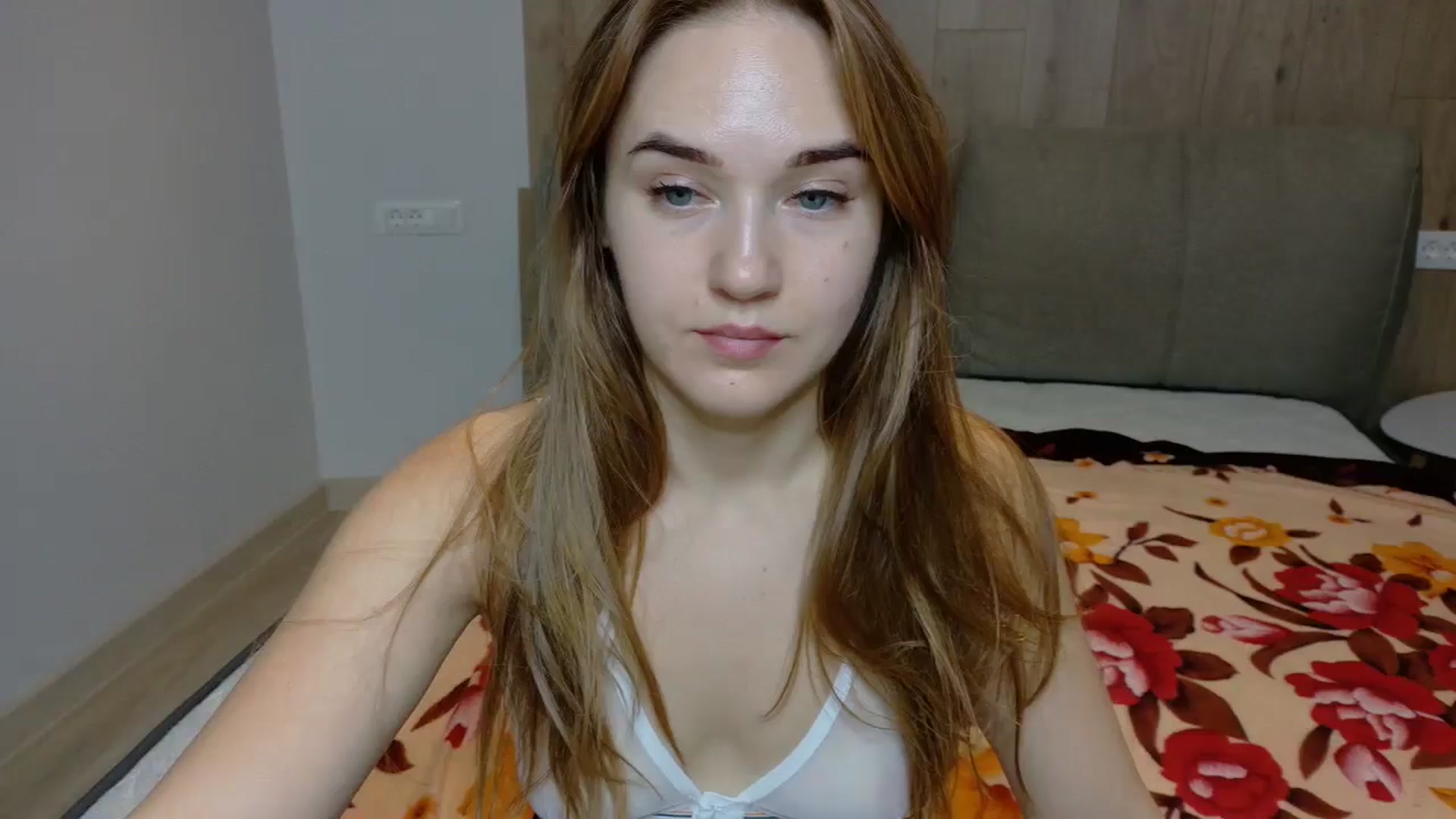 Gallery image thumbnail from samantamoons's myfreecams stream on, 09/10/2024, 23:02 image 2 of 20
