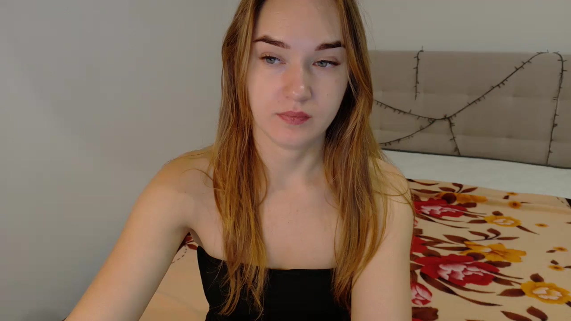 Gallery image thumbnail from samantamoons's myfreecams stream on, 09/15/2024, 18:59 image 20 of 20