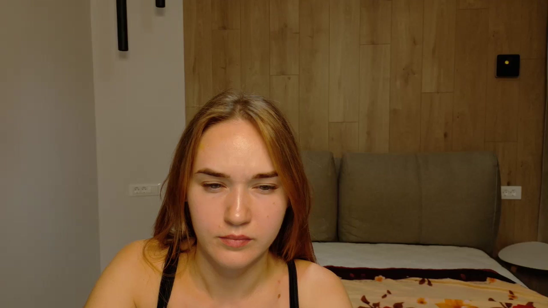 Gallery image thumbnail from samantamoons's myfreecams stream on, 09/17/2024, 06:10 image 5 of 20